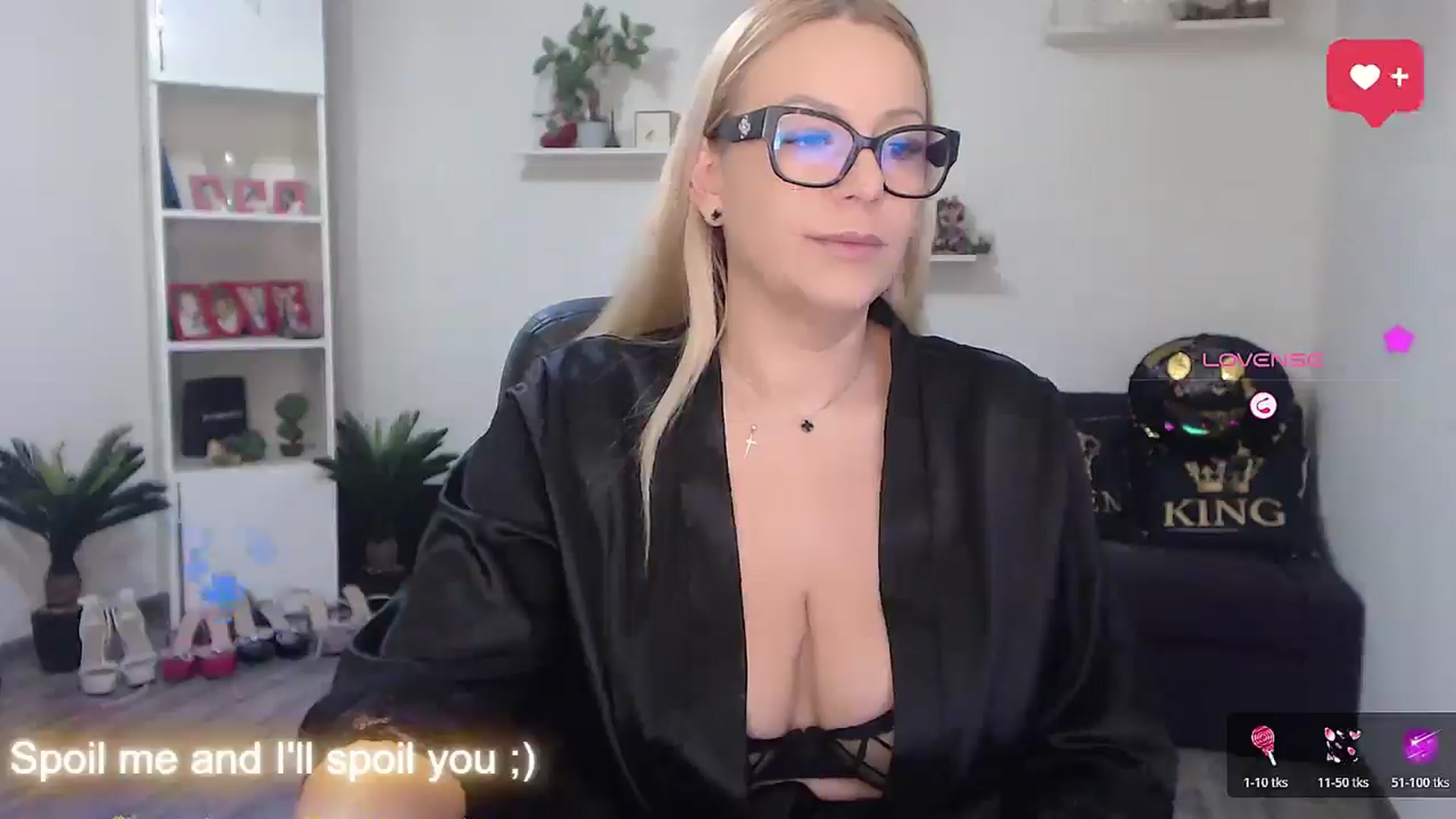 Gallery image thumbnail from A_baby_Boo's myfreecams stream on, 01/10/2026, 19:26 image 10 of 20
