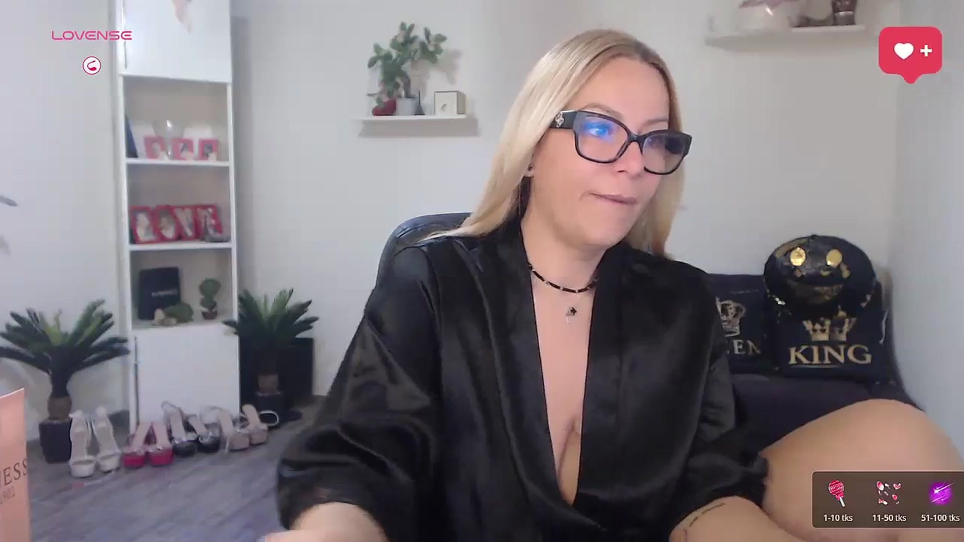 Gallery image thumbnail from A_baby_Boo's myfreecams stream on, 01/14/2026, 08:00 image 8 of 20