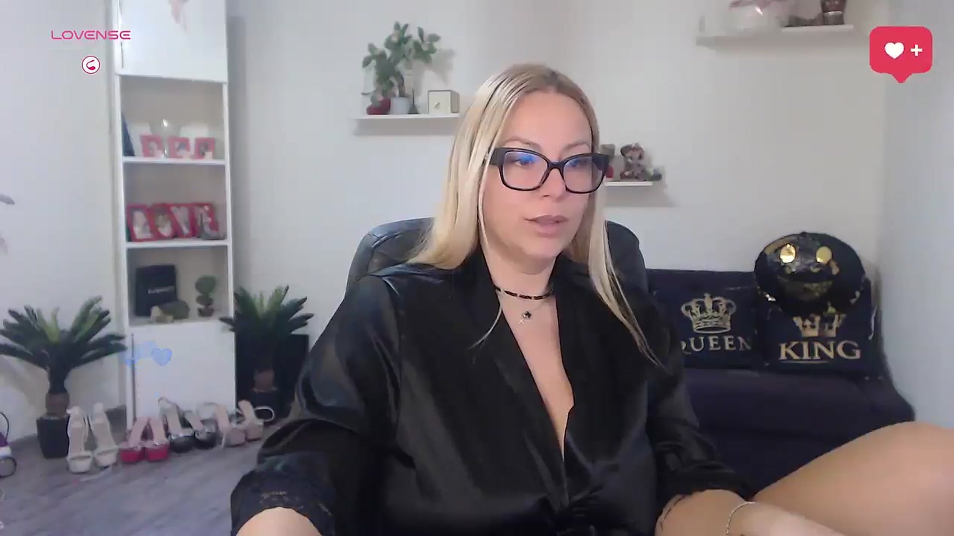 Gallery image thumbnail from A_baby_Boo's myfreecams stream on, 01/14/2026, 08:43 image 17 of 20