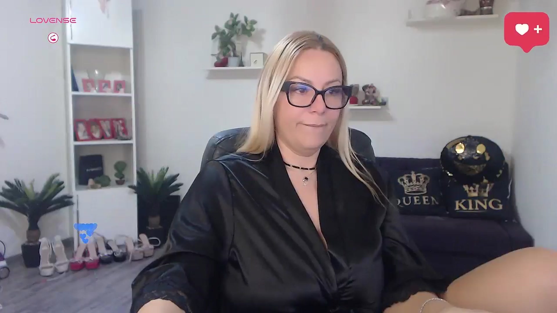 Gallery image thumbnail from A_baby_Boo's myfreecams stream on, 01/14/2026, 08:43 image 12 of 20