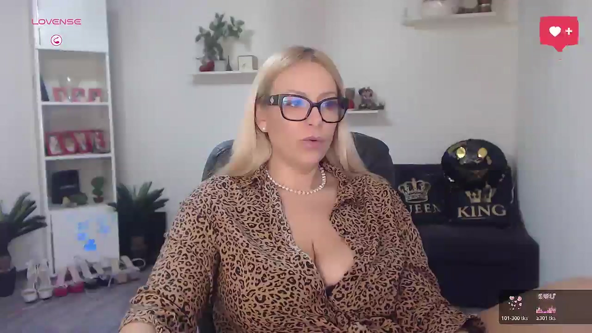 Gallery image thumbnail from A_baby_Boo's myfreecams stream on, 01/16/2026, 20:09 image 10 of 20