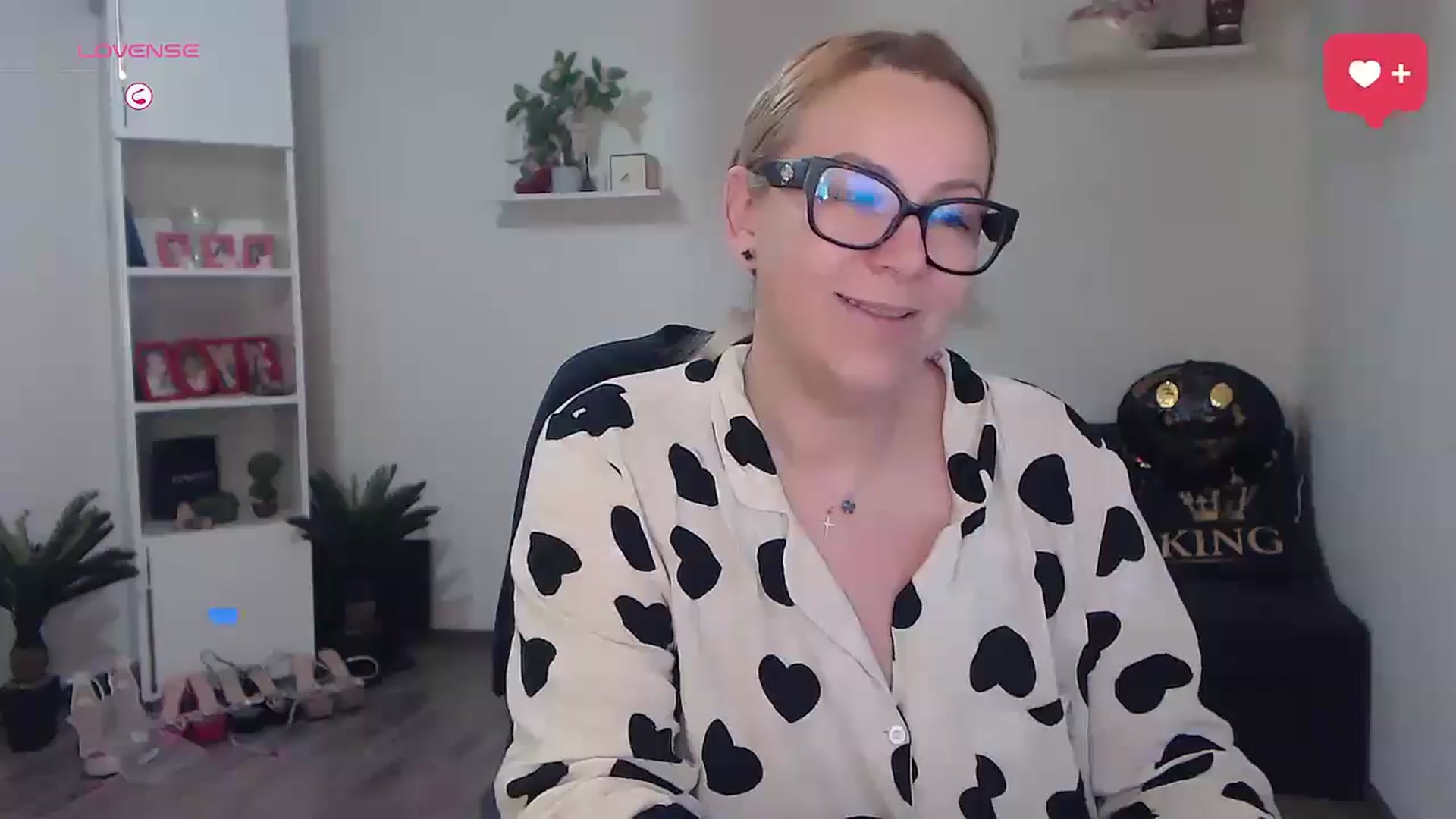 Gallery image thumbnail from A_baby_Boo's myfreecams stream on, 02/25/2026, 07:10 image 14 of 20