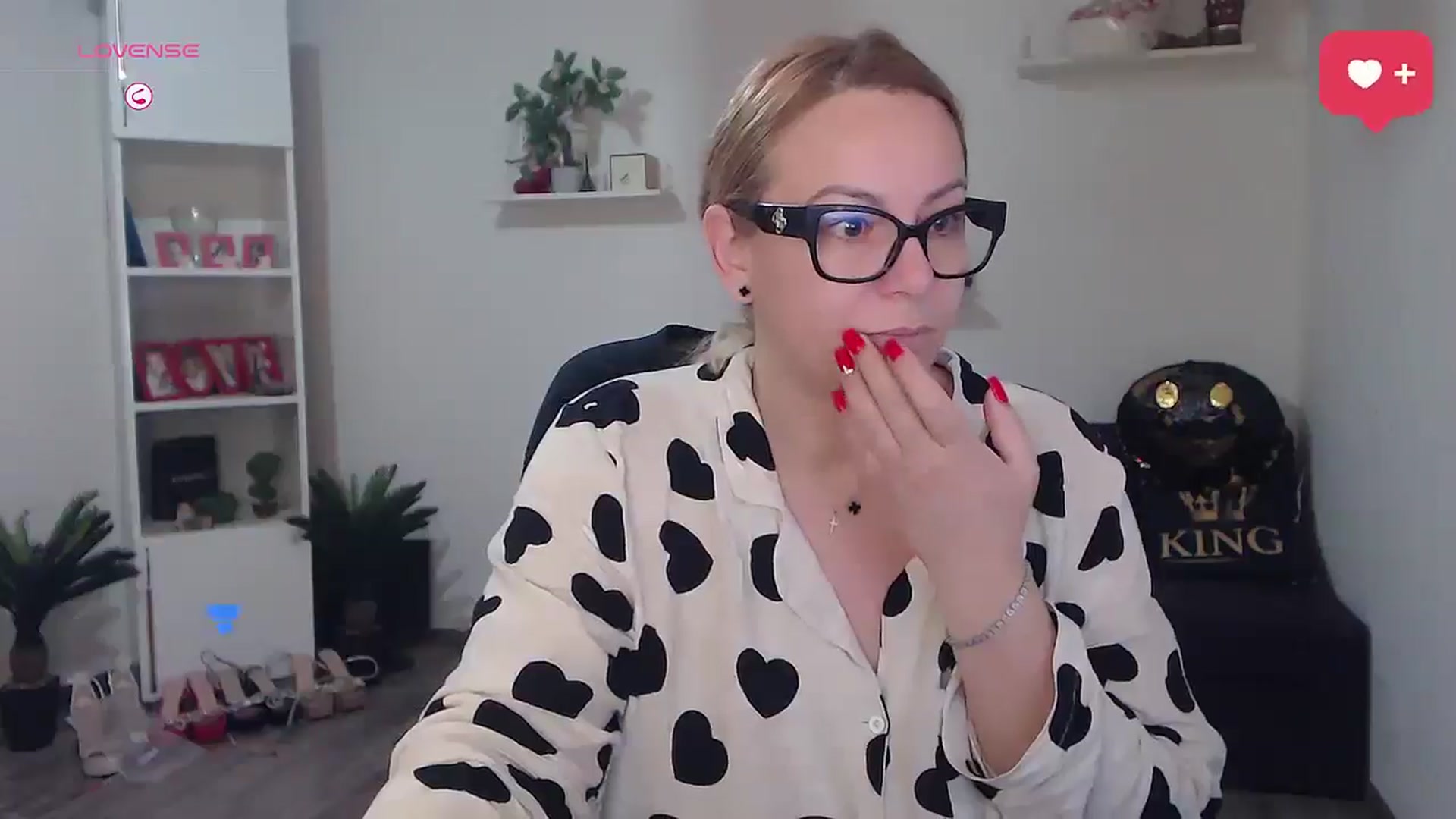 Gallery image thumbnail from A_baby_Boo's myfreecams stream on, 02/25/2026, 07:10 image 16 of 20