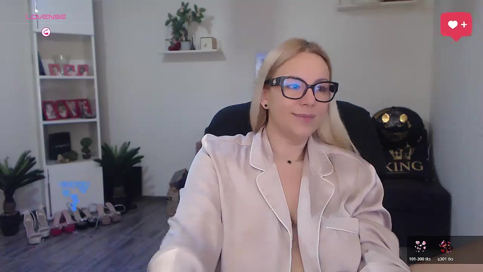 Gallery image thumbnail from A_baby_Boo's myfreecams stream on, 02/26/2026, 06:45 image 7 of 20
