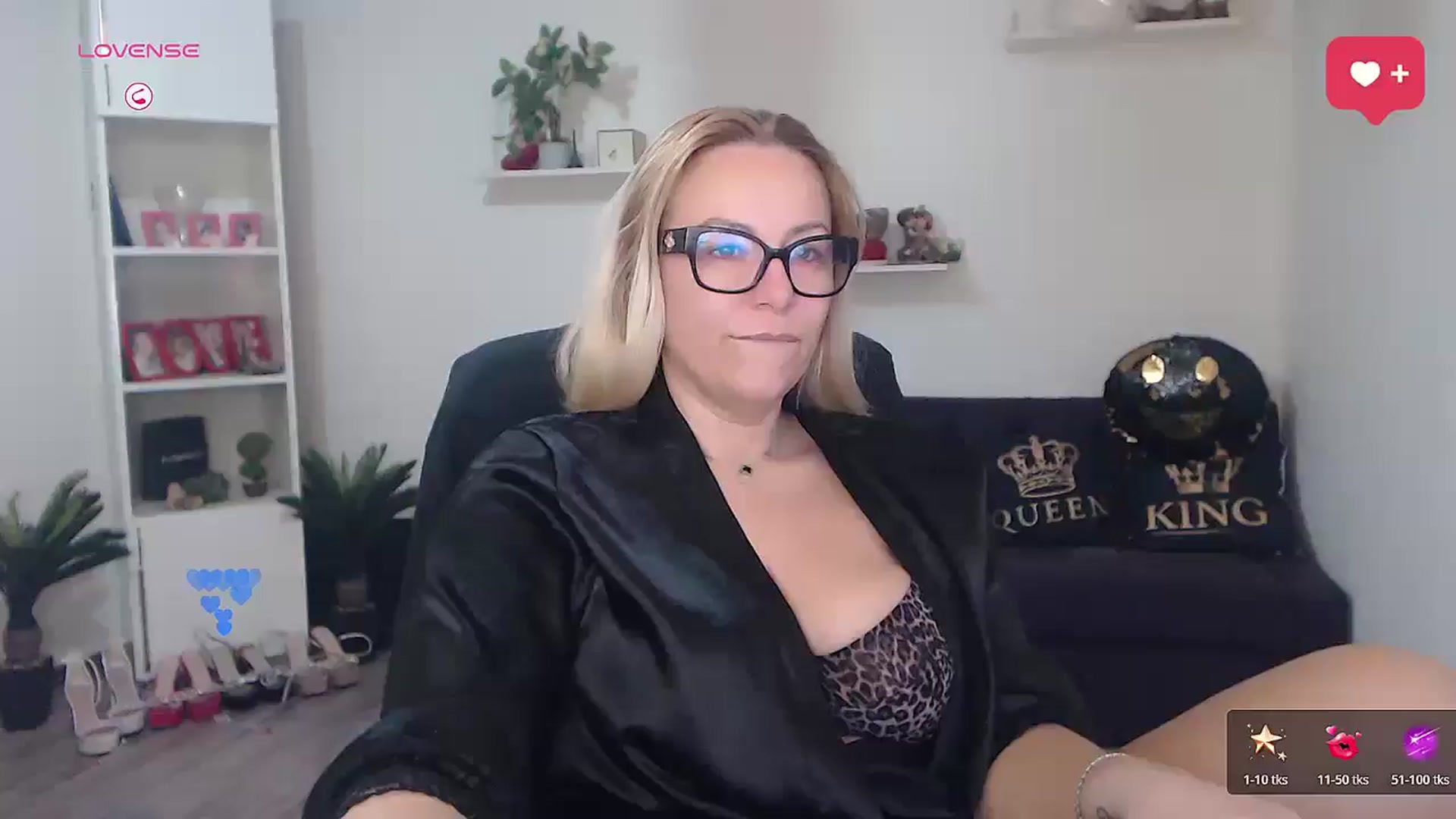 Gallery image thumbnail from A_baby_Boo's myfreecams stream on, 02/28/2026, 08:51 image 17 of 20