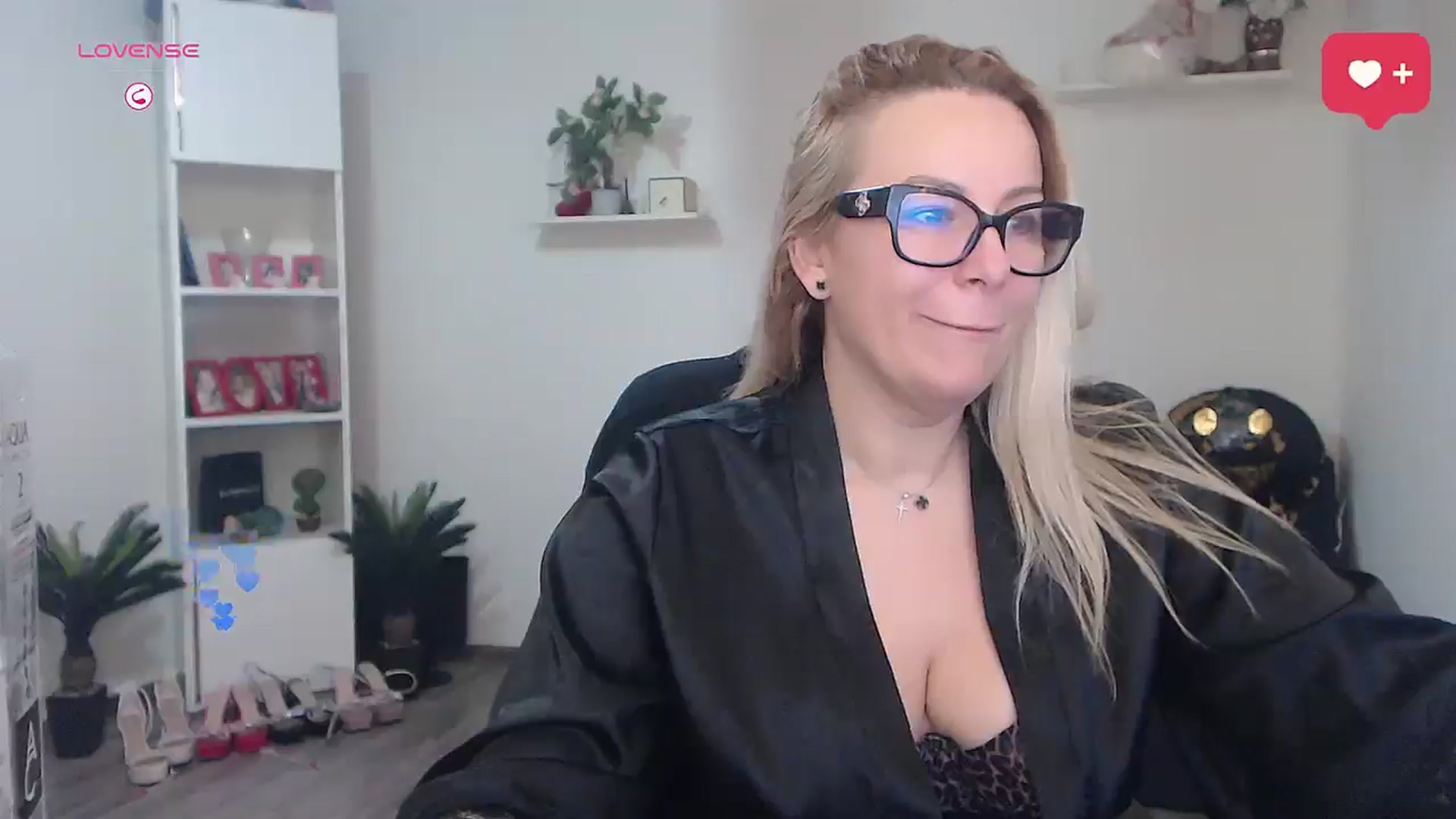 Gallery image thumbnail from A_baby_Boo's myfreecams stream on, 02/28/2026, 09:41 image 4 of 20
