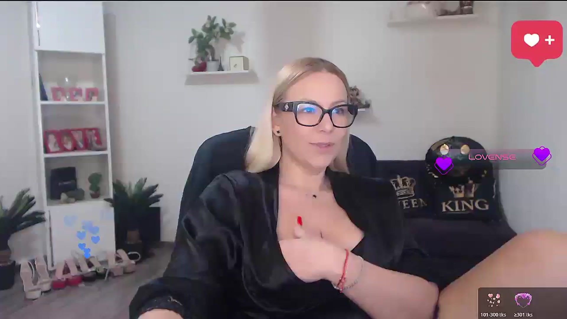 Gallery image thumbnail from A_baby_Boo's myfreecams stream on, 03/02/2026, 20:23 image 1 of 20