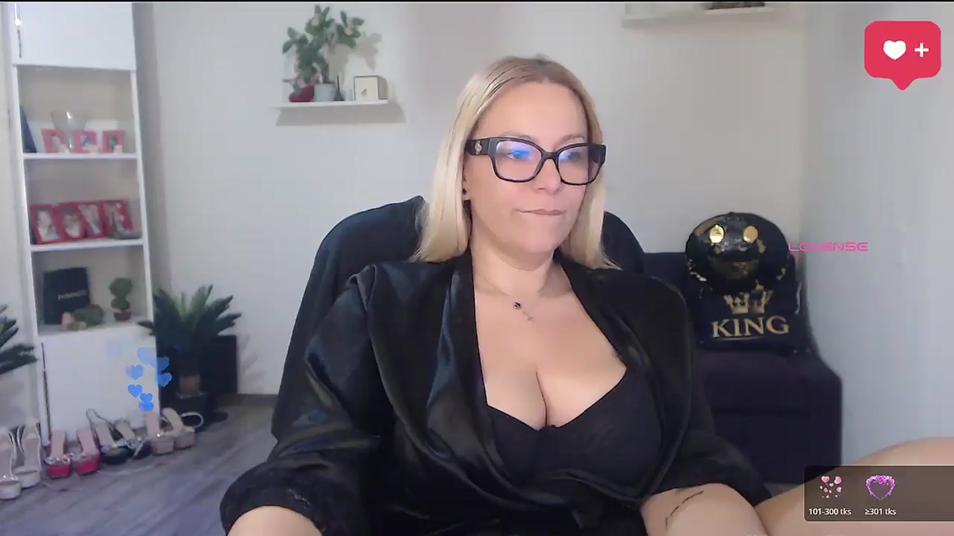 Gallery image thumbnail from A_baby_Boo's myfreecams stream on, 03/03/2026, 06:27 image 9 of 20