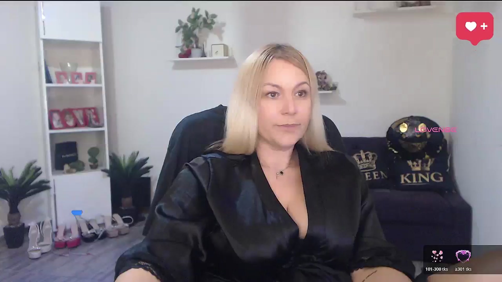 Gallery image thumbnail from A_baby_Boo's myfreecams stream on, 03/09/2026, 19:36 image 13 of 20