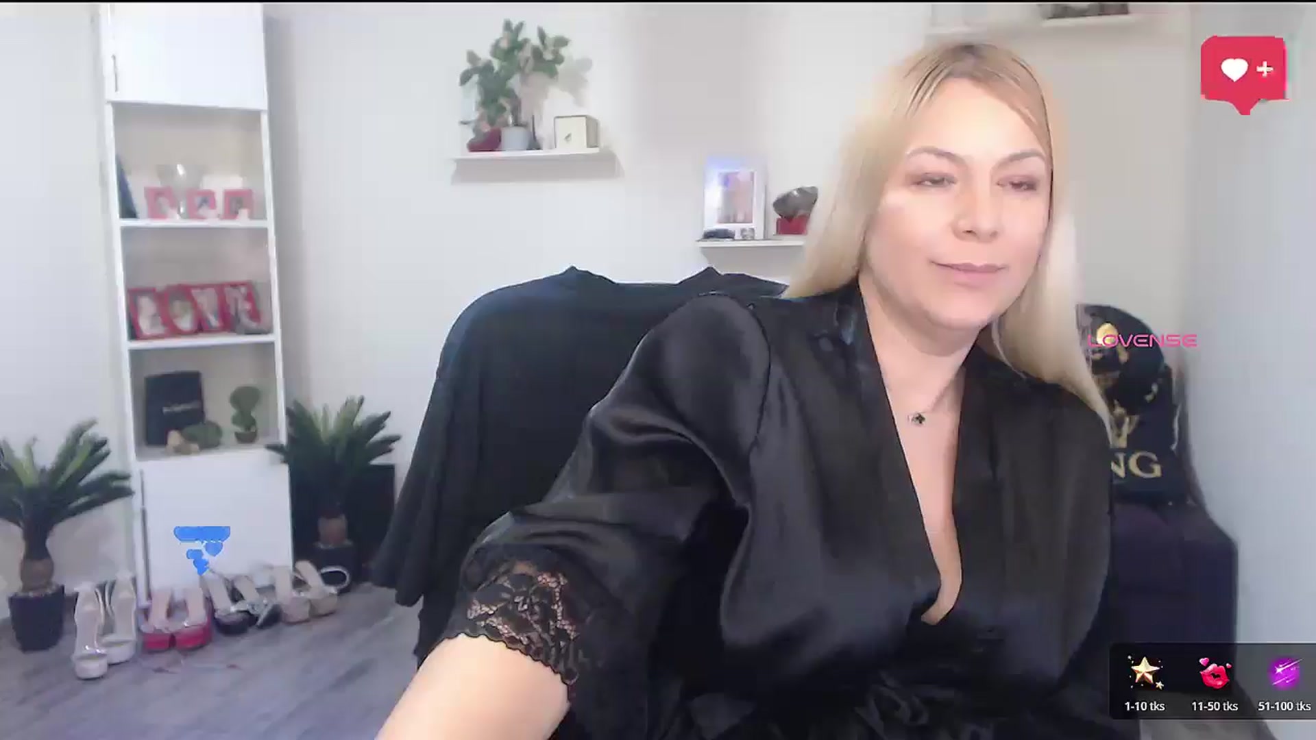 Gallery image thumbnail from A_baby_Boo's myfreecams stream on, 03/09/2026, 19:36 image 20 of 20