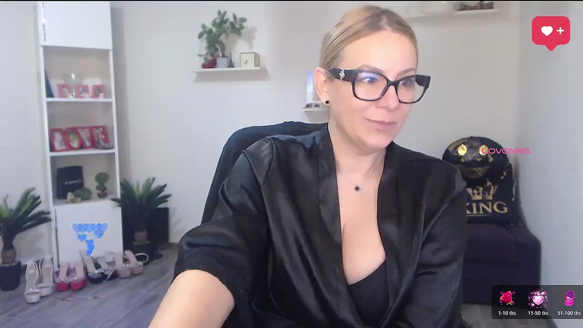 Gallery image thumbnail from A_baby_Boo's myfreecams stream on, 03/11/2026, 05:54 image 7 of 20