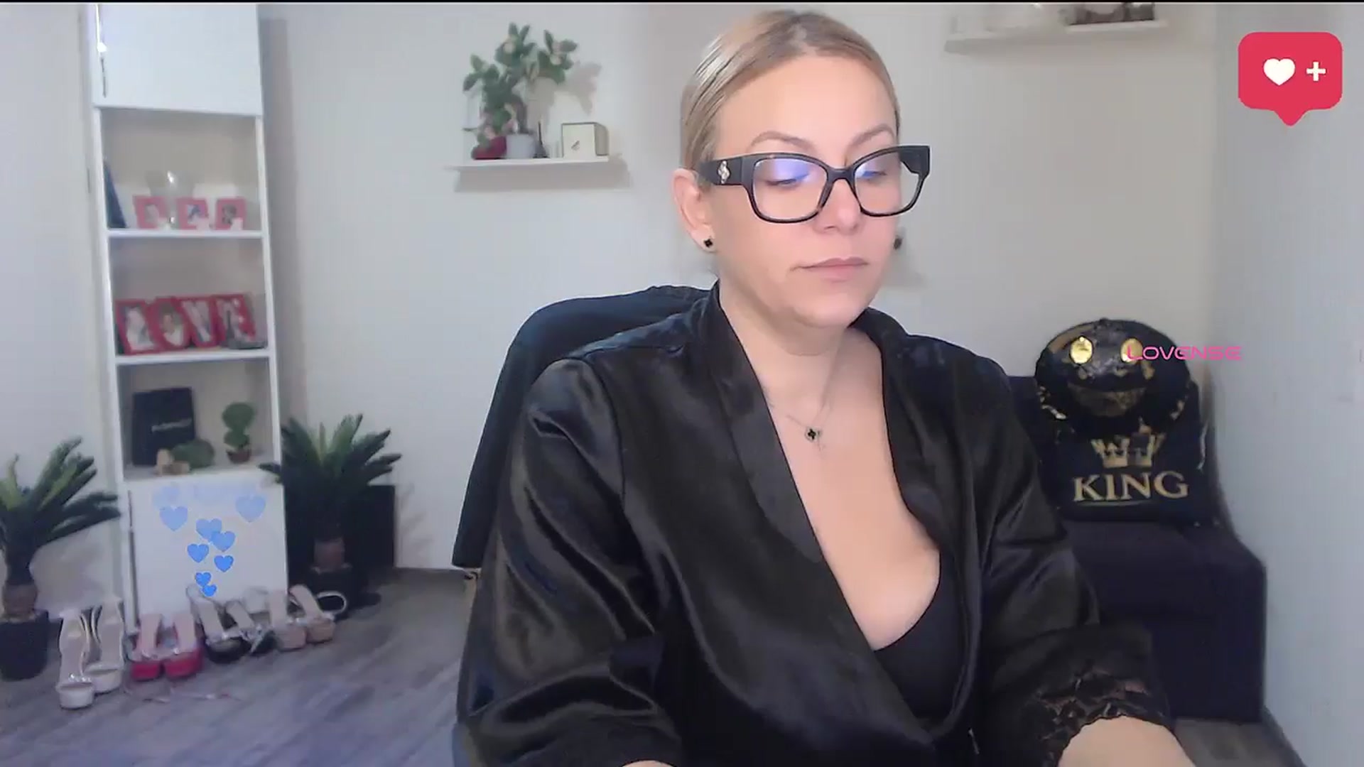 Gallery image thumbnail from A_baby_Boo's myfreecams stream on, 03/11/2026, 05:54 image 11 of 20