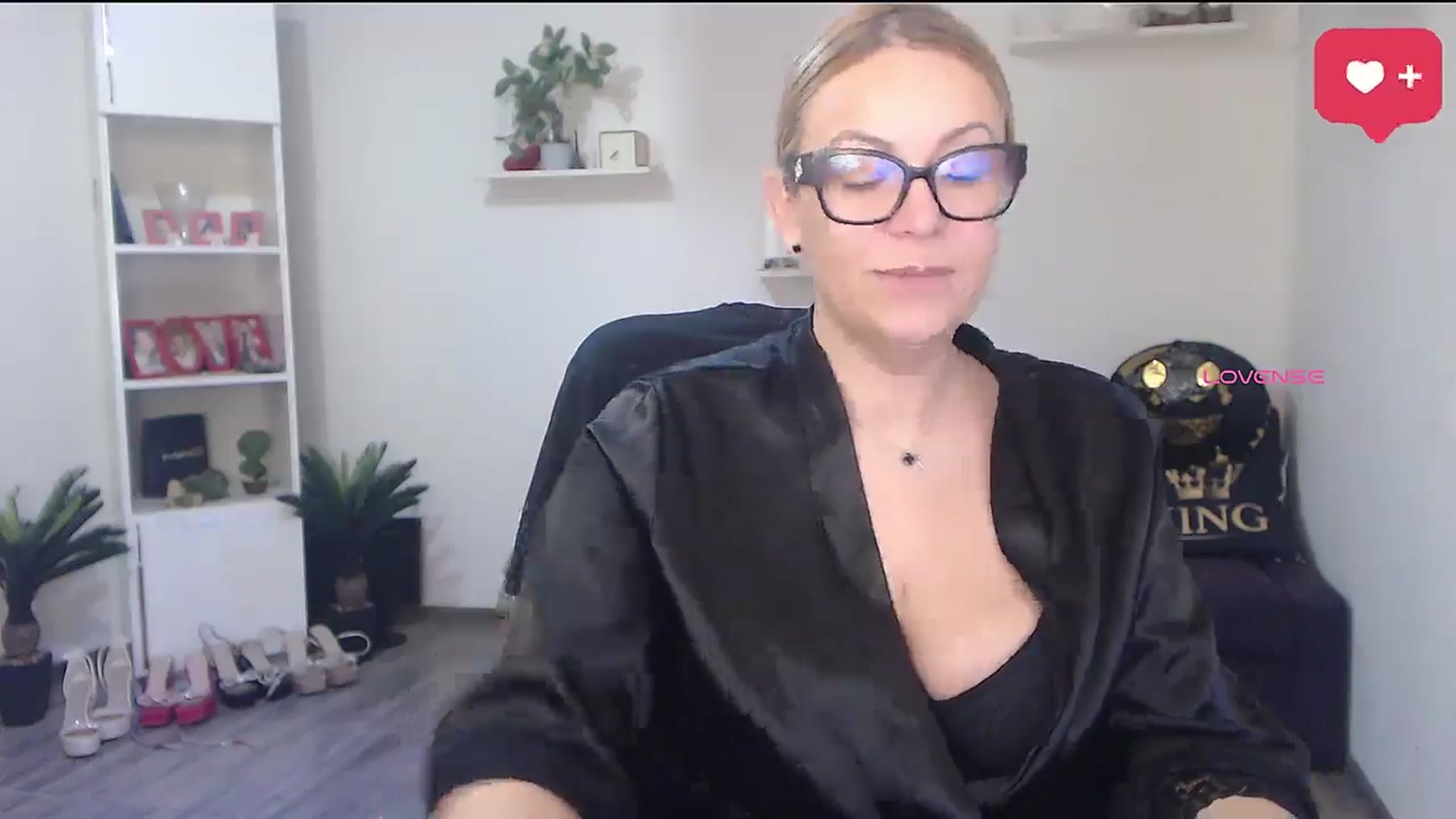Gallery image thumbnail from A_baby_Boo's myfreecams stream on, 03/11/2026, 05:54 image 8 of 20