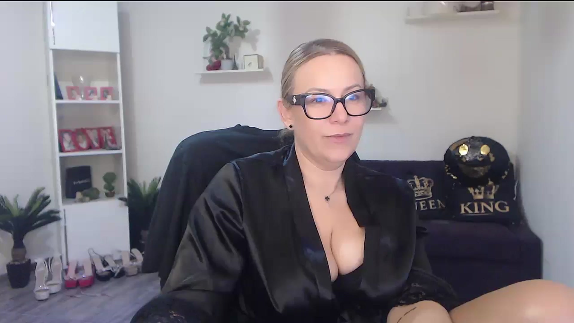 Gallery image thumbnail from A_baby_Boo's myfreecams stream on, 03/11/2026, 20:02 image 11 of 20