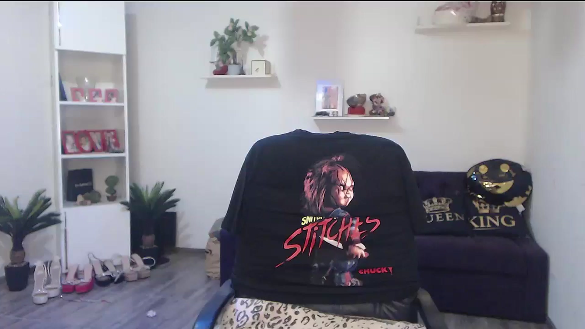 Gallery image thumbnail from A_baby_Boo's myfreecams stream on, 03/18/2026, 20:58 image 17 of 20