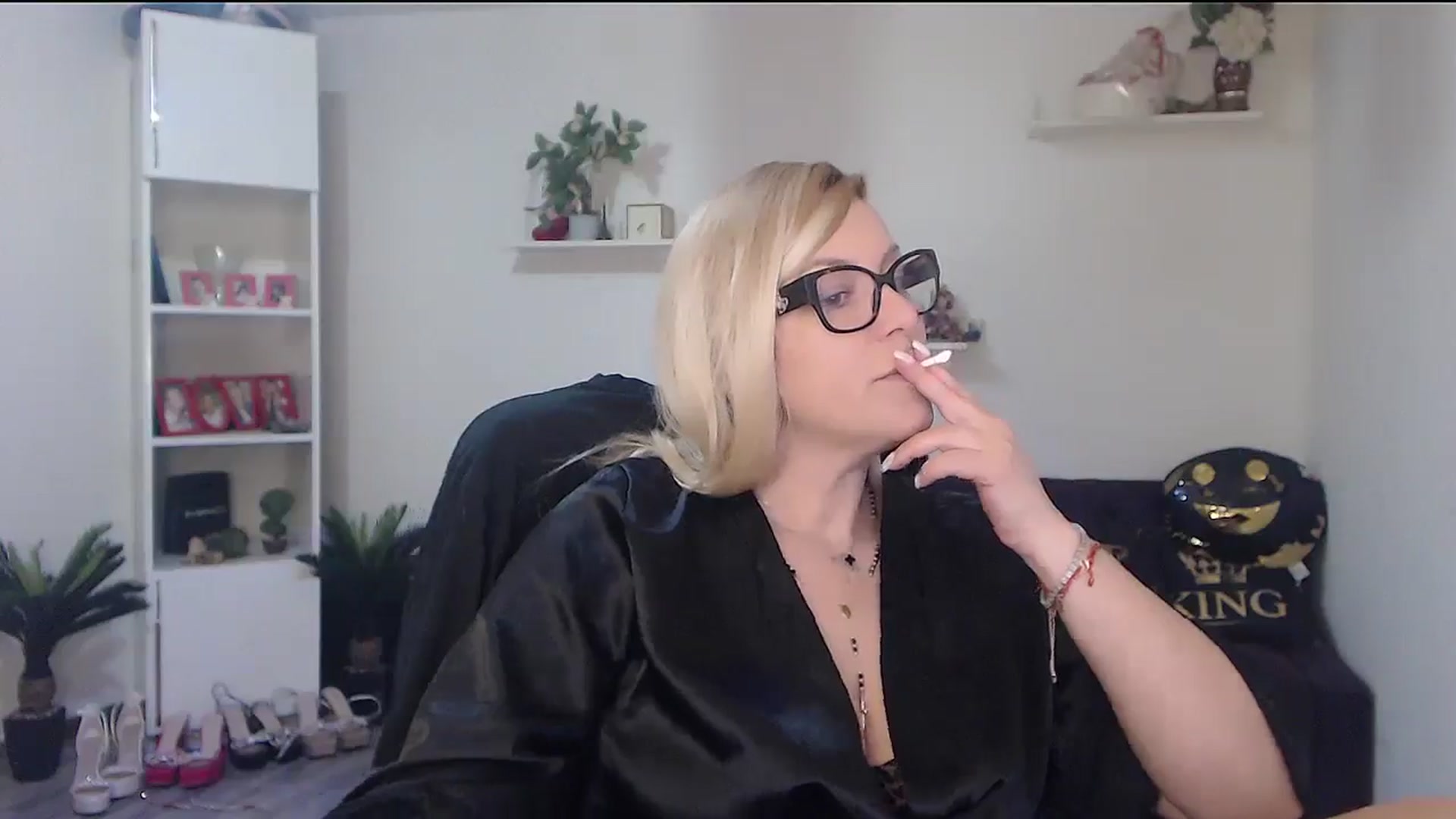 Gallery image thumbnail from A_baby_Boo's myfreecams stream on, 03/18/2026, 20:58 image 6 of 20