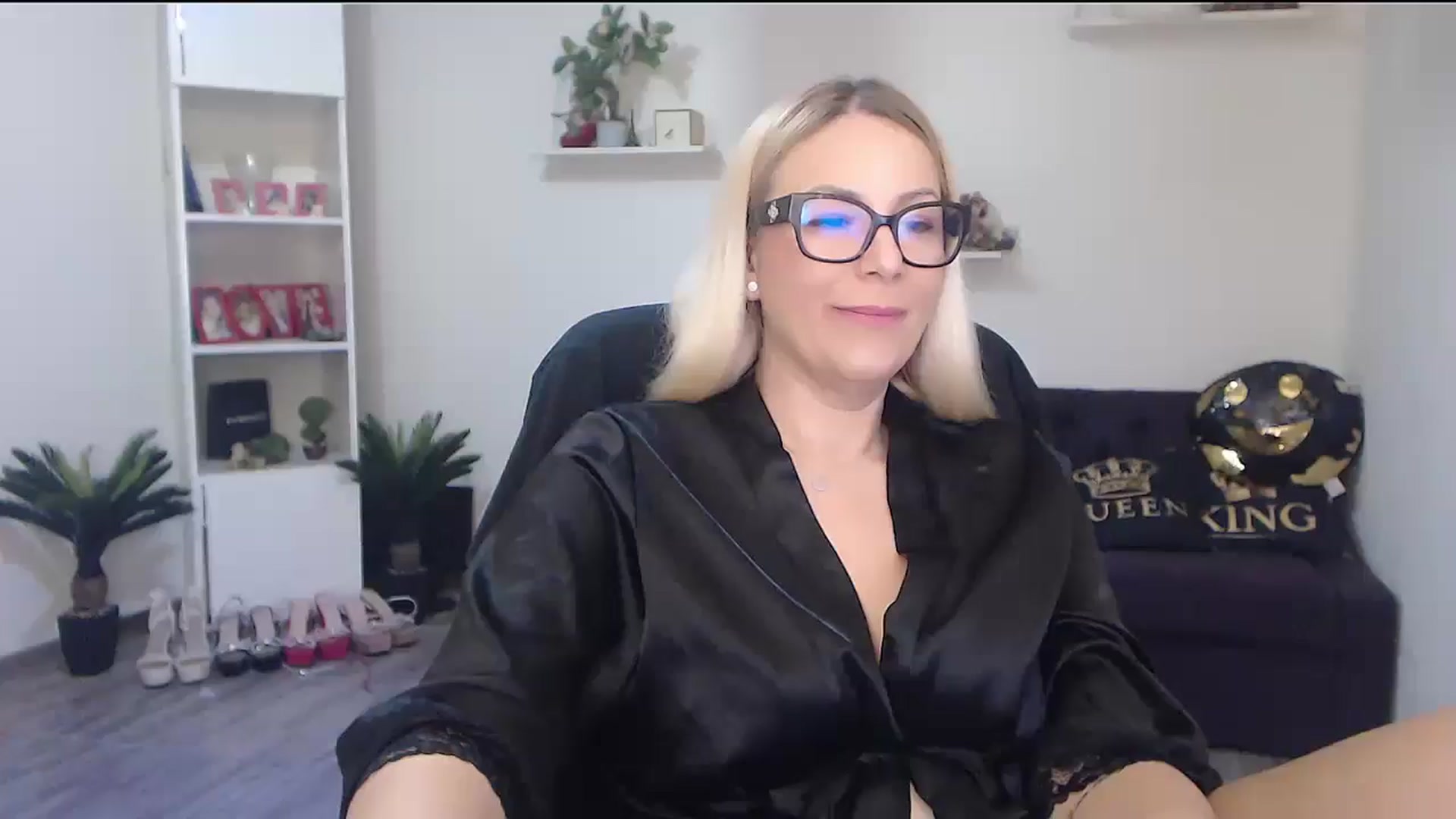 Gallery image thumbnail from A_baby_Boo's myfreecams stream on, 04/02/2026, 15:16 image 19 of 20