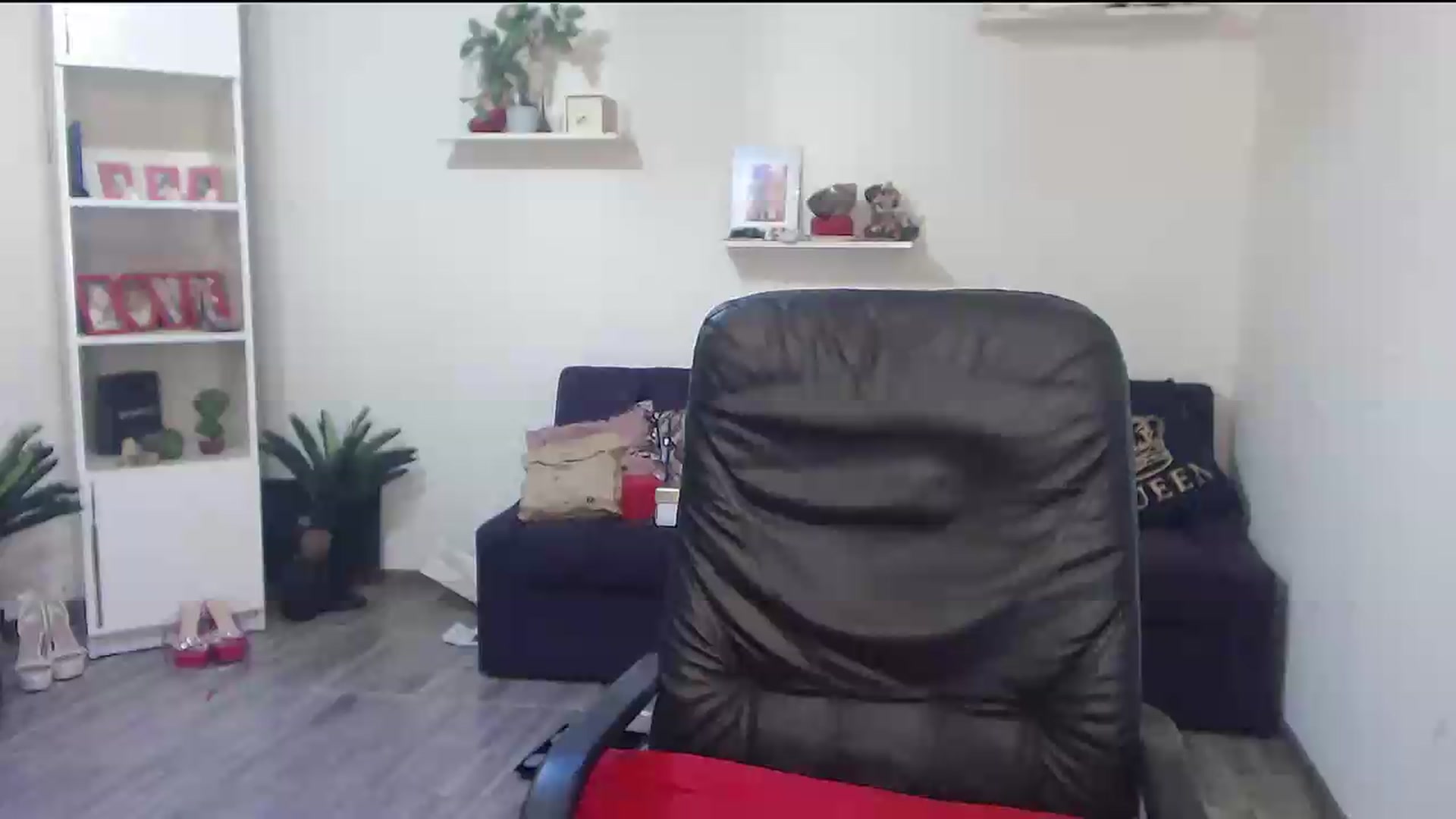 Gallery image thumbnail from A_baby_Boo's myfreecams stream on, 06/16/2026, 03:23 image 5 of 20