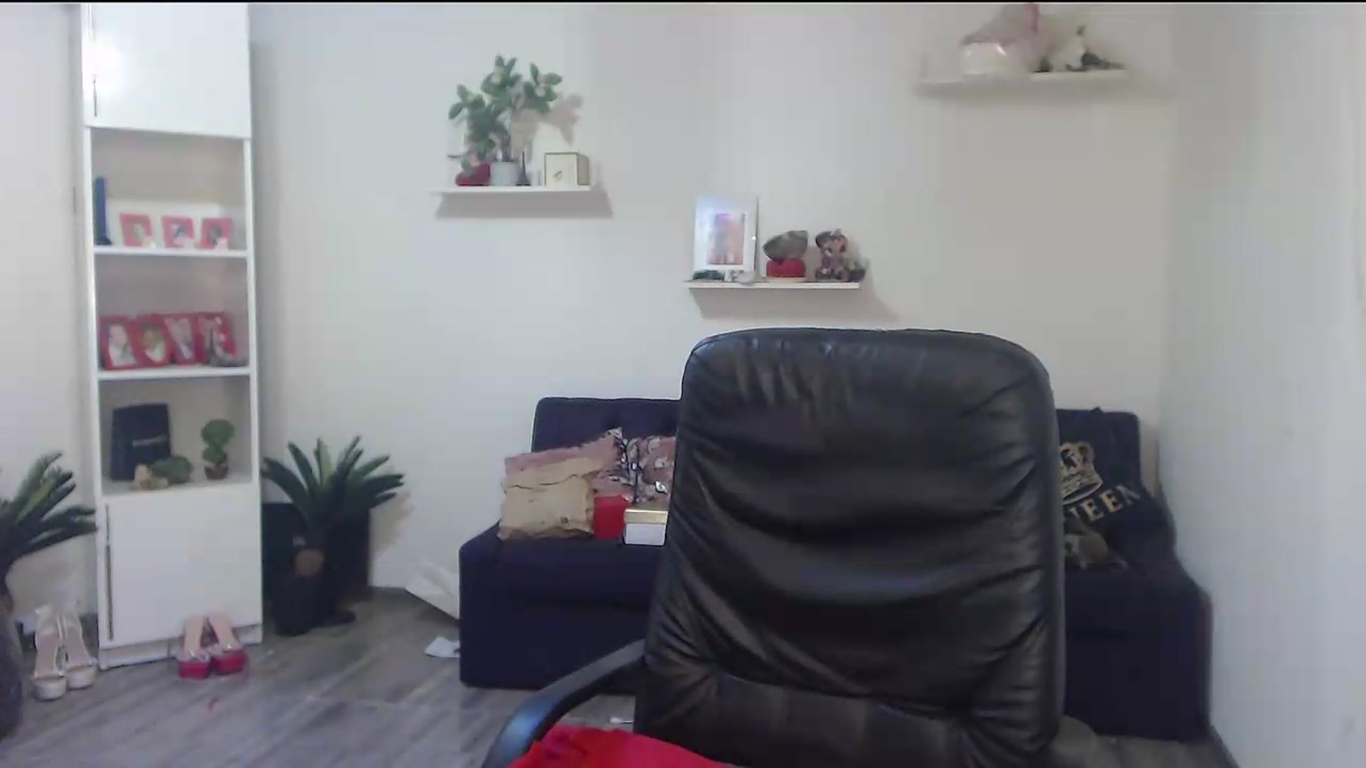 Gallery image thumbnail from A_baby_Boo's myfreecams stream on, 06/24/2026, 12:15 image 19 of 20