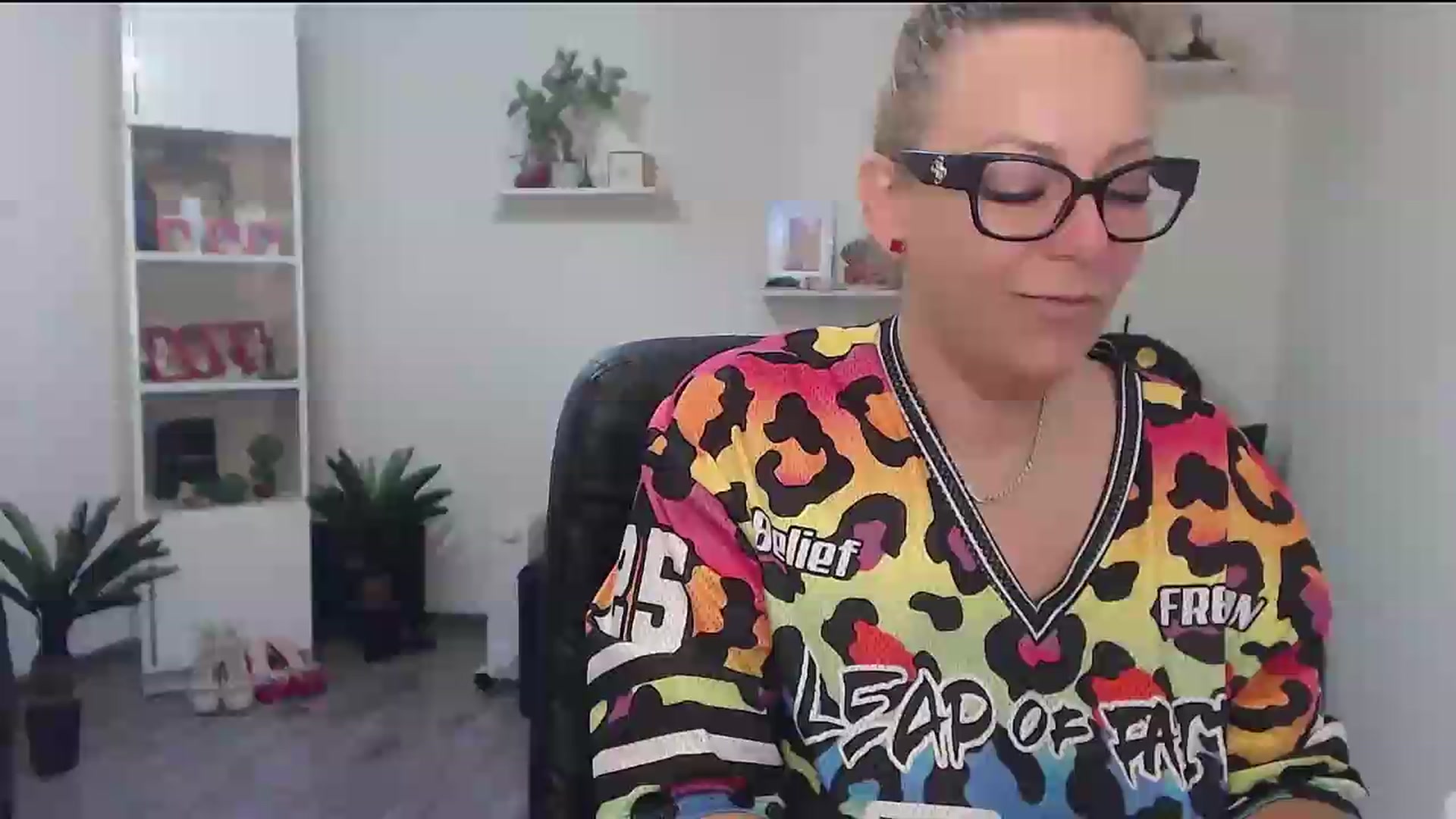 Gallery image thumbnail from A_baby_Boo's myfreecams stream on, 07/02/2026, 11:43 image 16 of 20