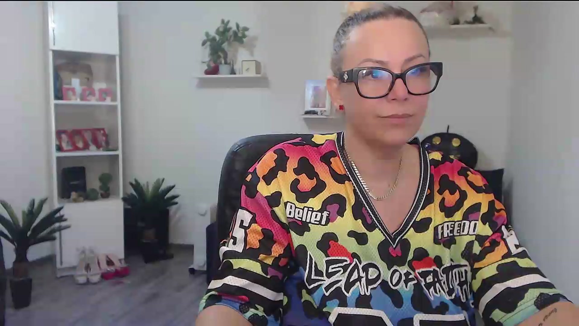 Gallery image thumbnail from A_baby_Boo's myfreecams stream on, 07/02/2026, 11:43 image 7 of 20