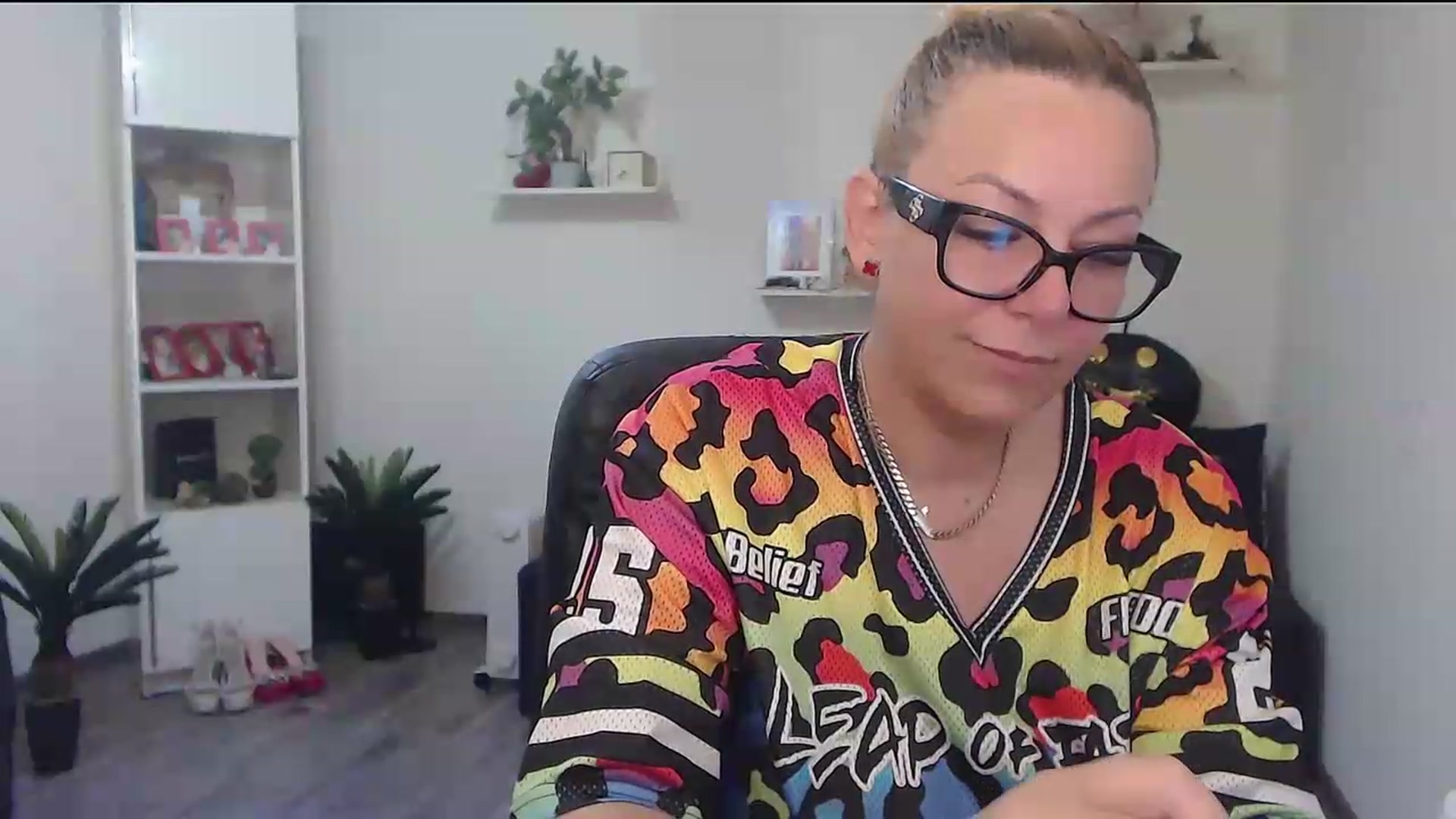 Gallery image thumbnail from A_baby_Boo's myfreecams stream on, 07/02/2026, 11:43 image 5 of 20