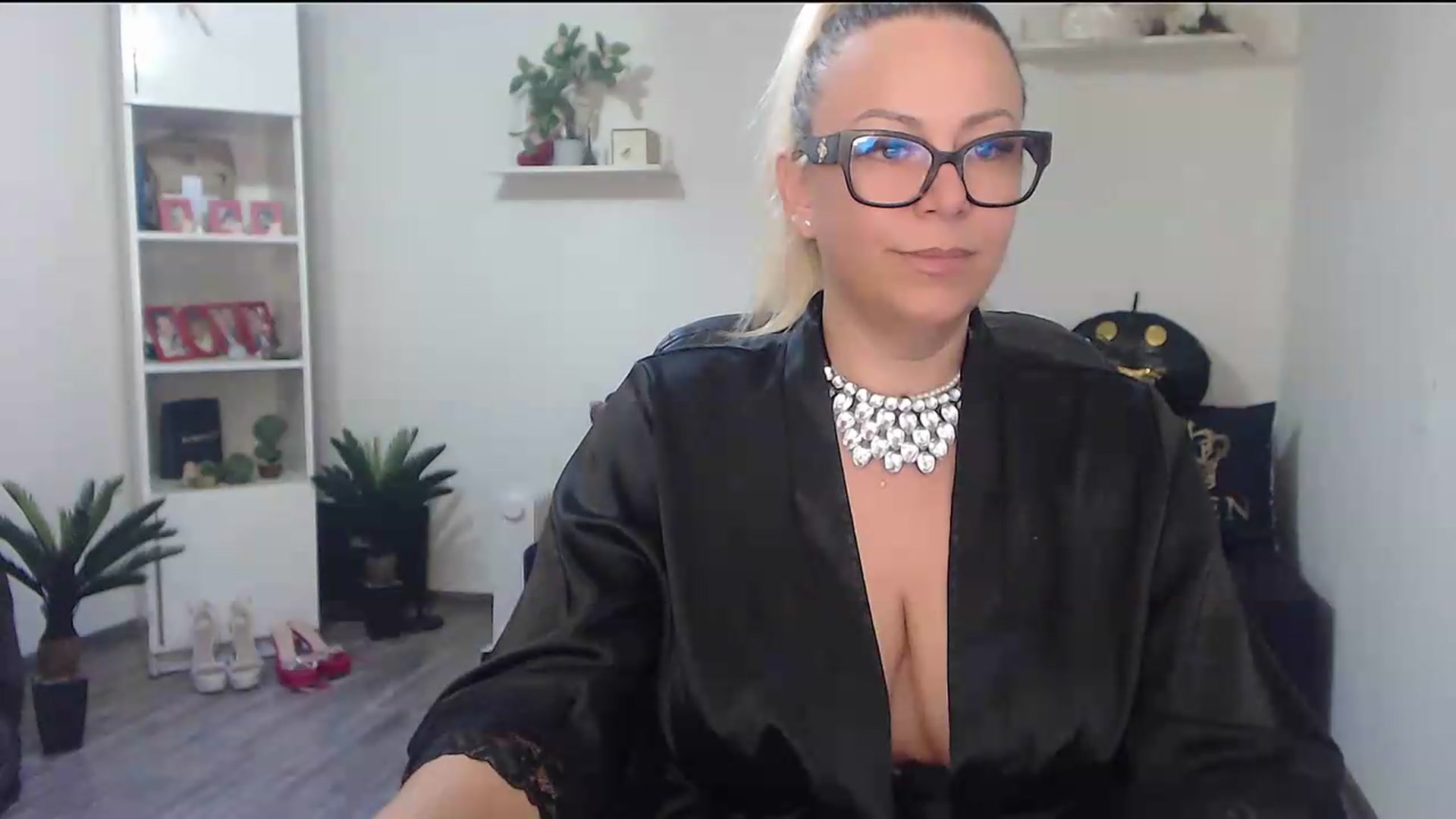 Gallery image thumbnail from A_baby_Boo's myfreecams stream on, 07/09/2026, 13:20 image 13 of 20