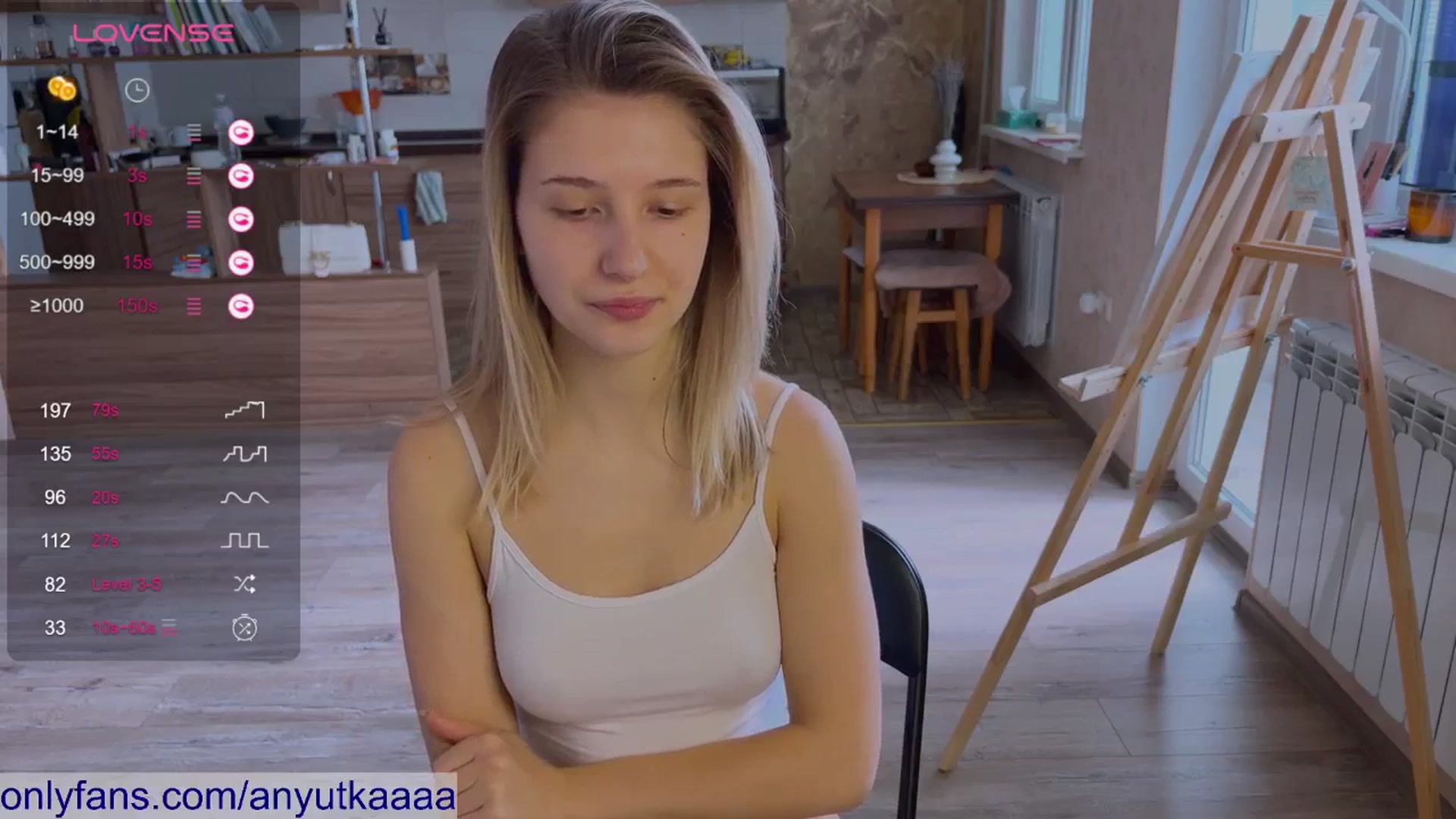 Gallery image thumbnail from A_n_n_a_a's myfreecams stream on, 05/28/2024, 11:15 image 6 of 20