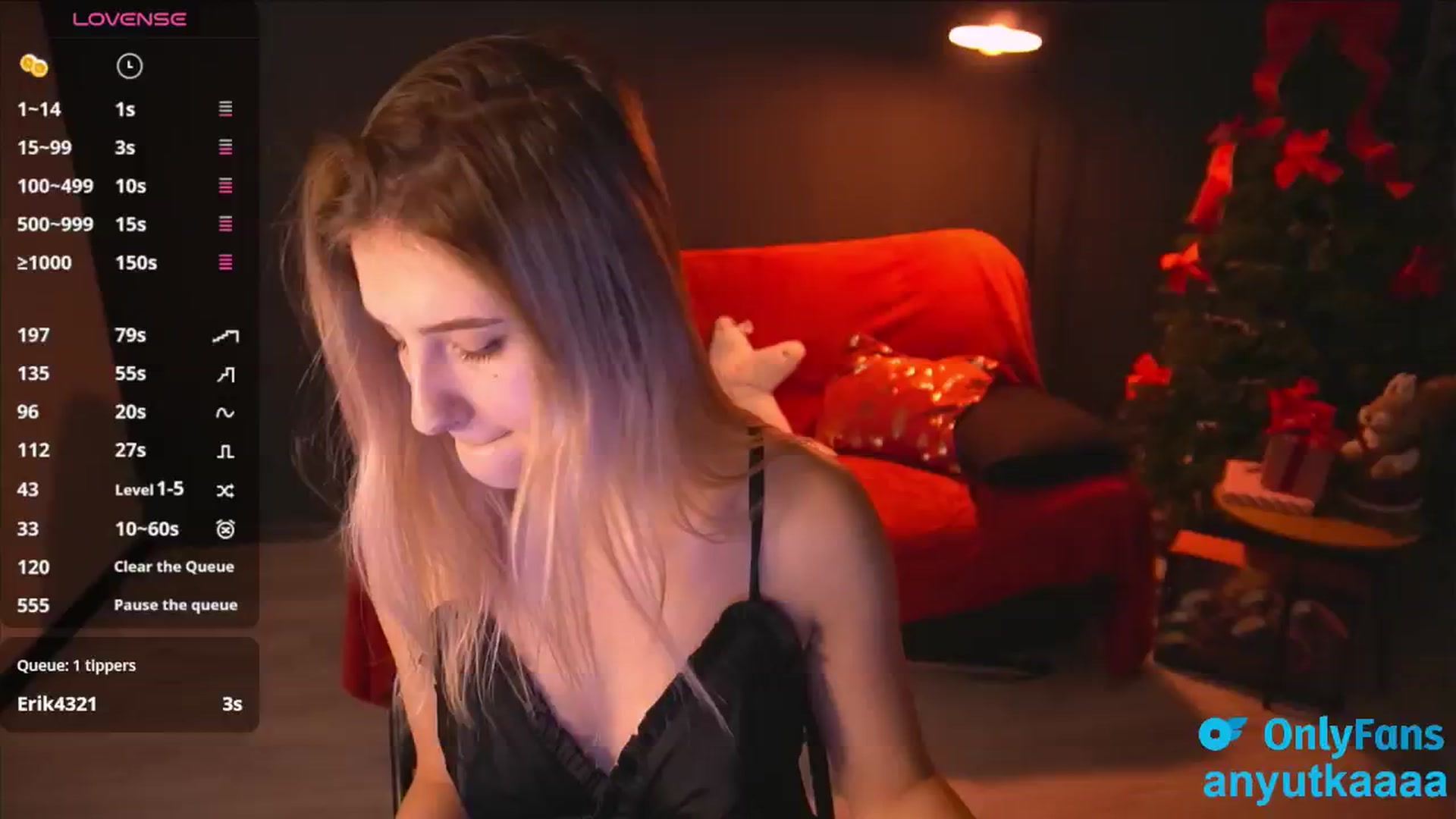 Gallery image thumbnail from A_n_n_a_a's myfreecams stream on, 12/23/2024, 16:39 image 18 of 20