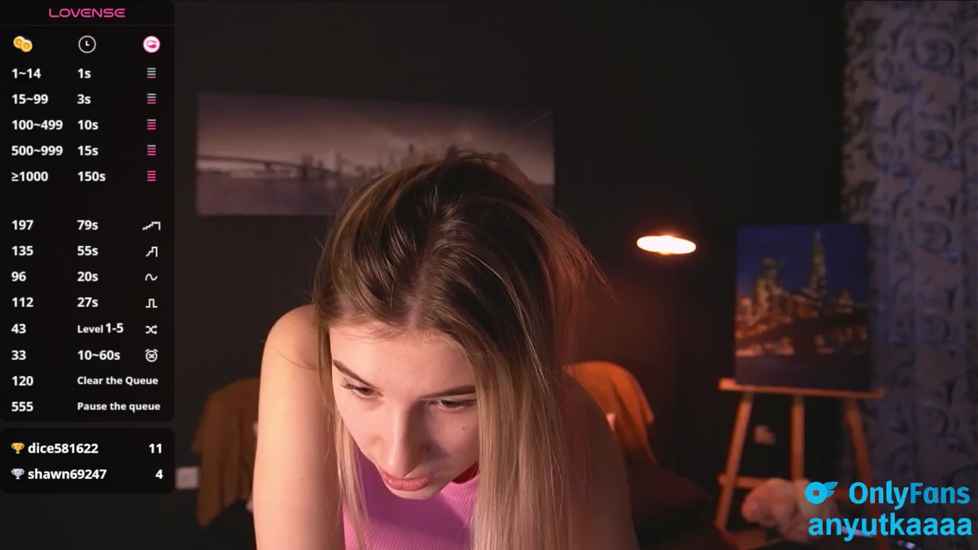 Gallery image thumbnail from A_n_n_a_a's myfreecams stream on, 01/17/2025, 11:47 image 10 of 20