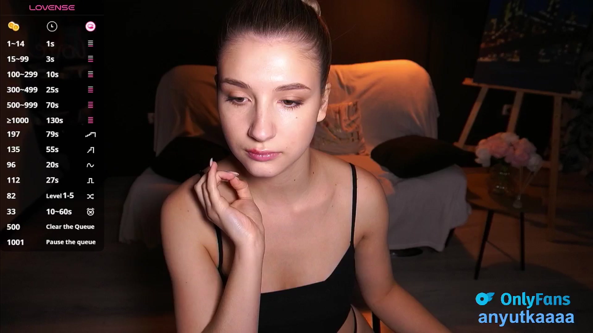 Gallery image thumbnail from A_n_n_a_a's myfreecams stream on, 04/27/2025, 18:06 image 12 of 20