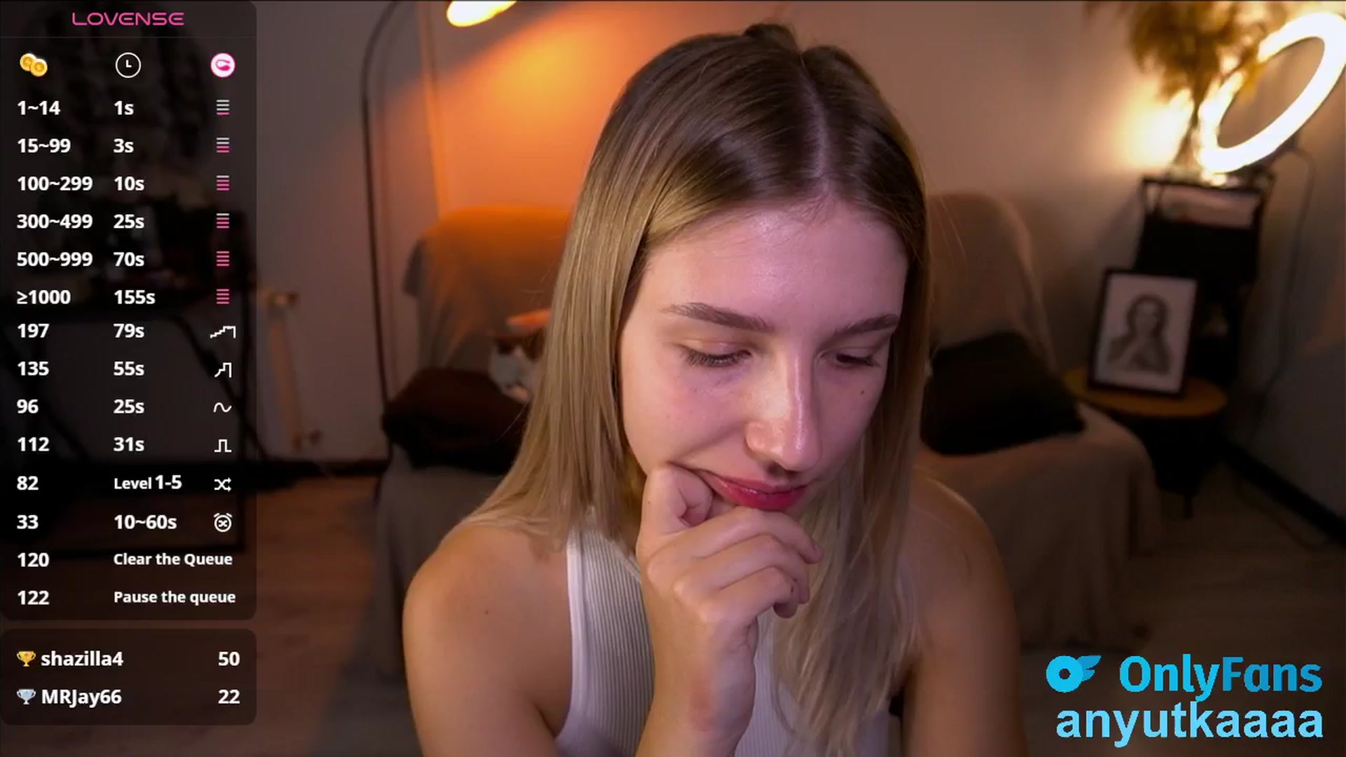 Gallery image thumbnail from A_n_n_a_a's myfreecams stream on, 10/01/2025, 16:22 image 10 of 20