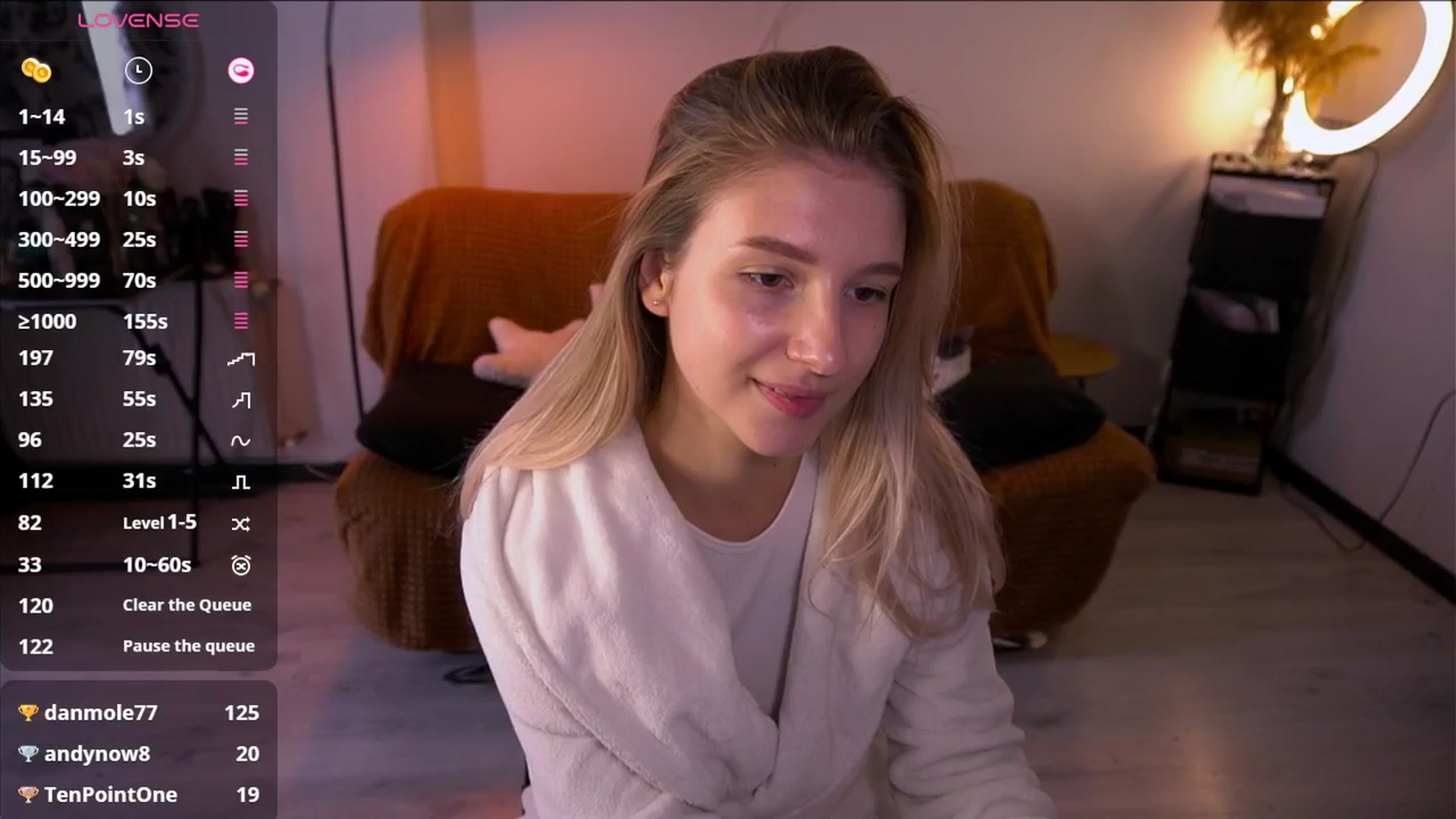 Gallery image thumbnail from A_n_n_a_a's myfreecams stream on, 10/17/2025, 12:19 image 7 of 20
