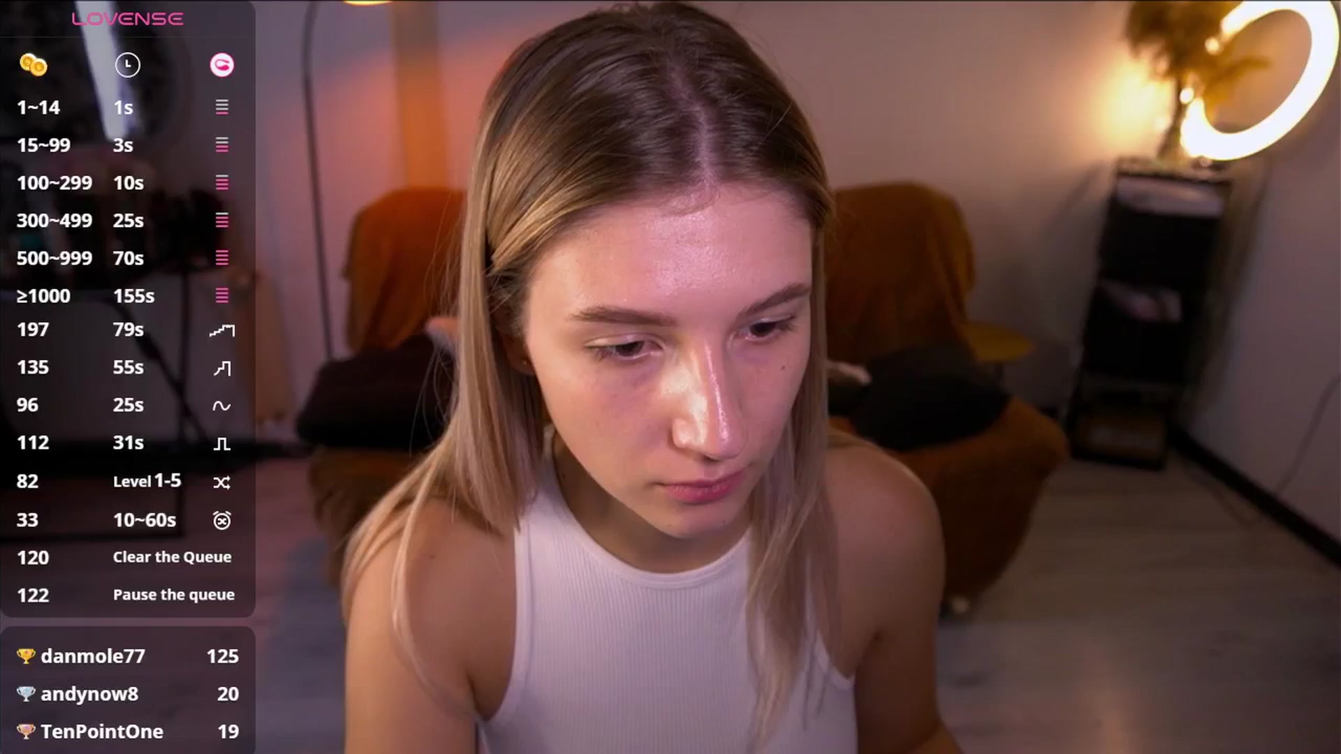 Gallery image thumbnail from A_n_n_a_a's myfreecams stream on, 10/17/2025, 13:15 image 18 of 20