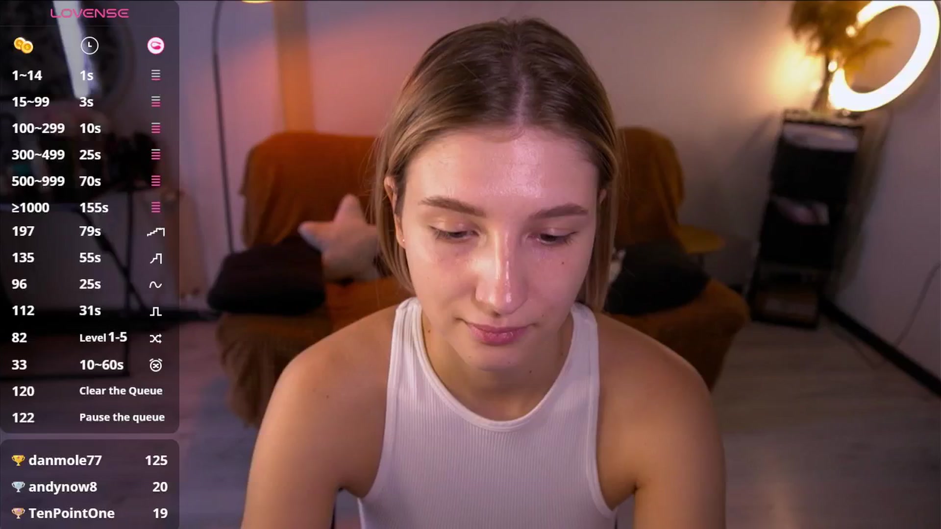 Gallery image thumbnail from A_n_n_a_a's myfreecams stream on, 10/17/2025, 13:15 image 7 of 20