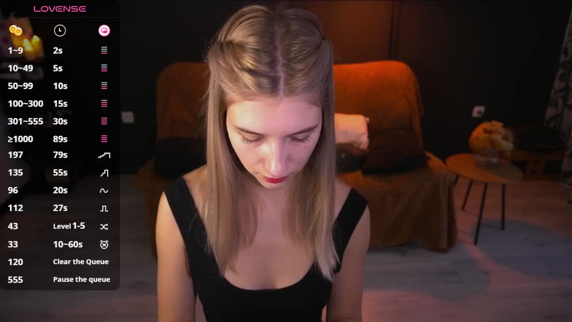 Gallery image thumbnail from A_n_n_a_a's myfreecams stream on, 12/04/2025, 14:12 image 7 of 20