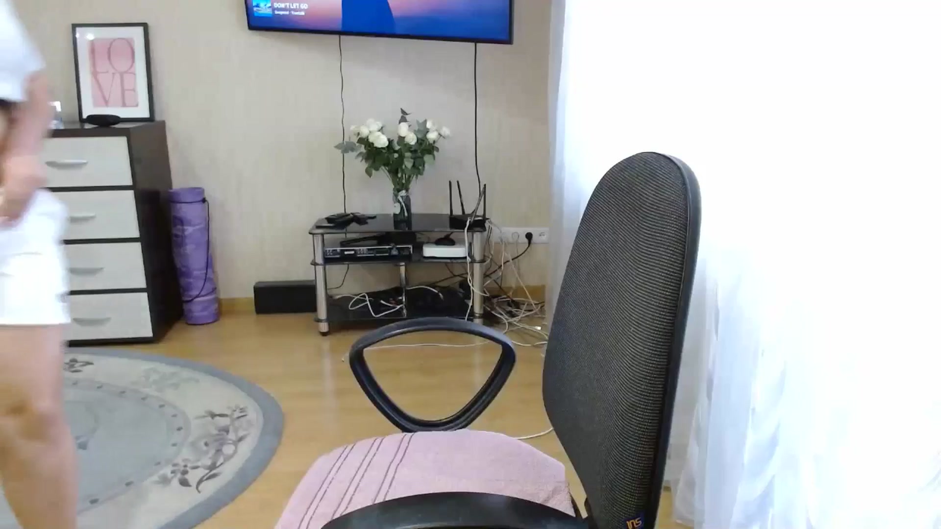 Gallery image thumbnail from Aaantonina's myfreecams stream on, 05/11/2025, 12:08 image 3 of 20