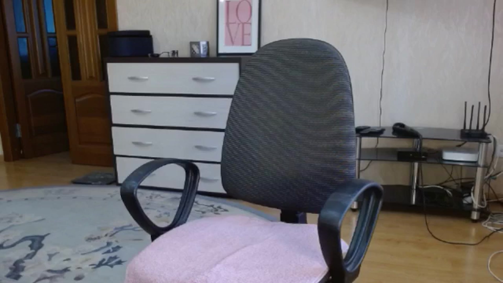 Gallery image thumbnail from Aaantonina's myfreecams stream on, 07/22/2025, 09:51 image 17 of 20