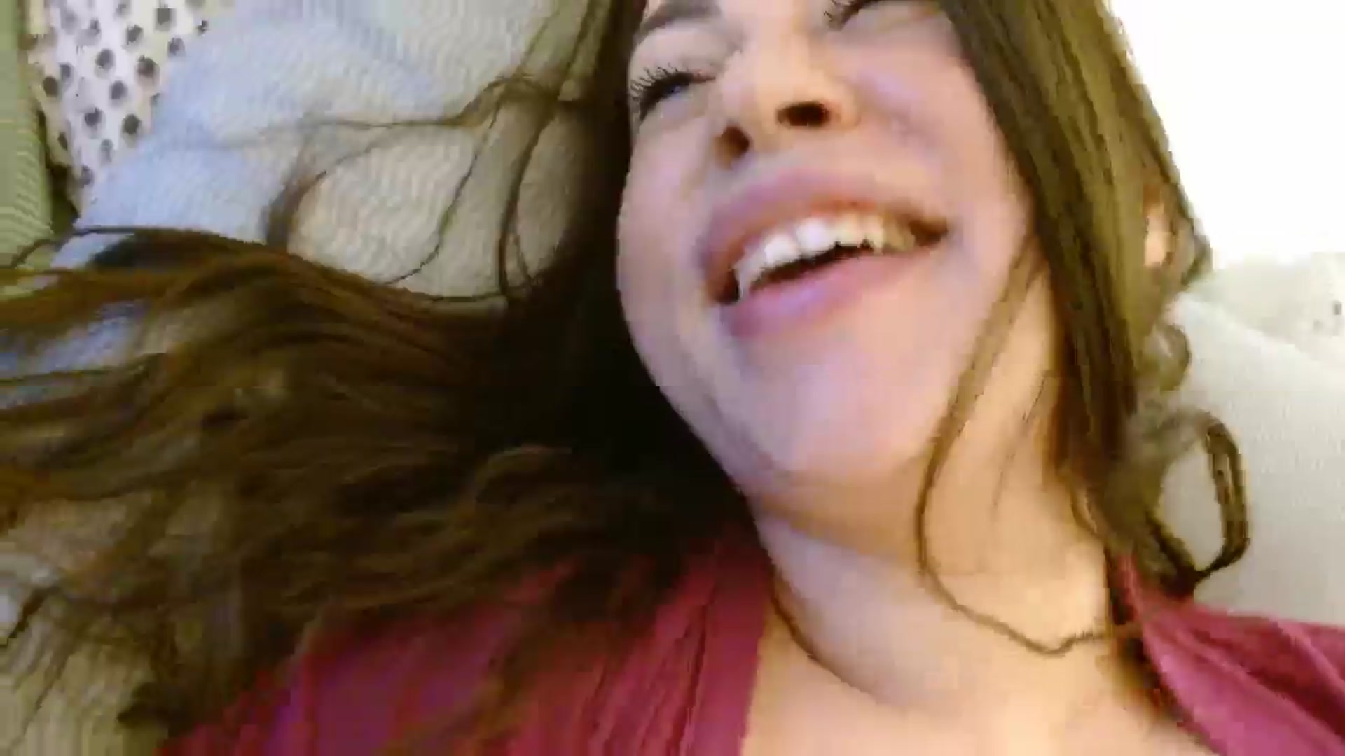 Gallery image thumbnail from Aaantonina's myfreecams stream on, 01/01/2026, 09:40 image 2 of 20