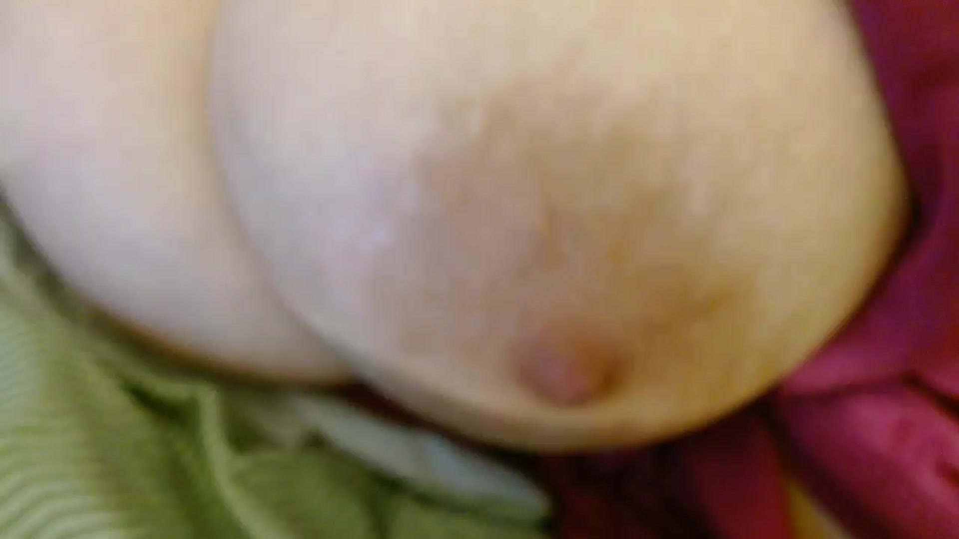 Gallery image thumbnail from Aaantonina's myfreecams stream on, 01/01/2026, 12:29 image 7 of 20
