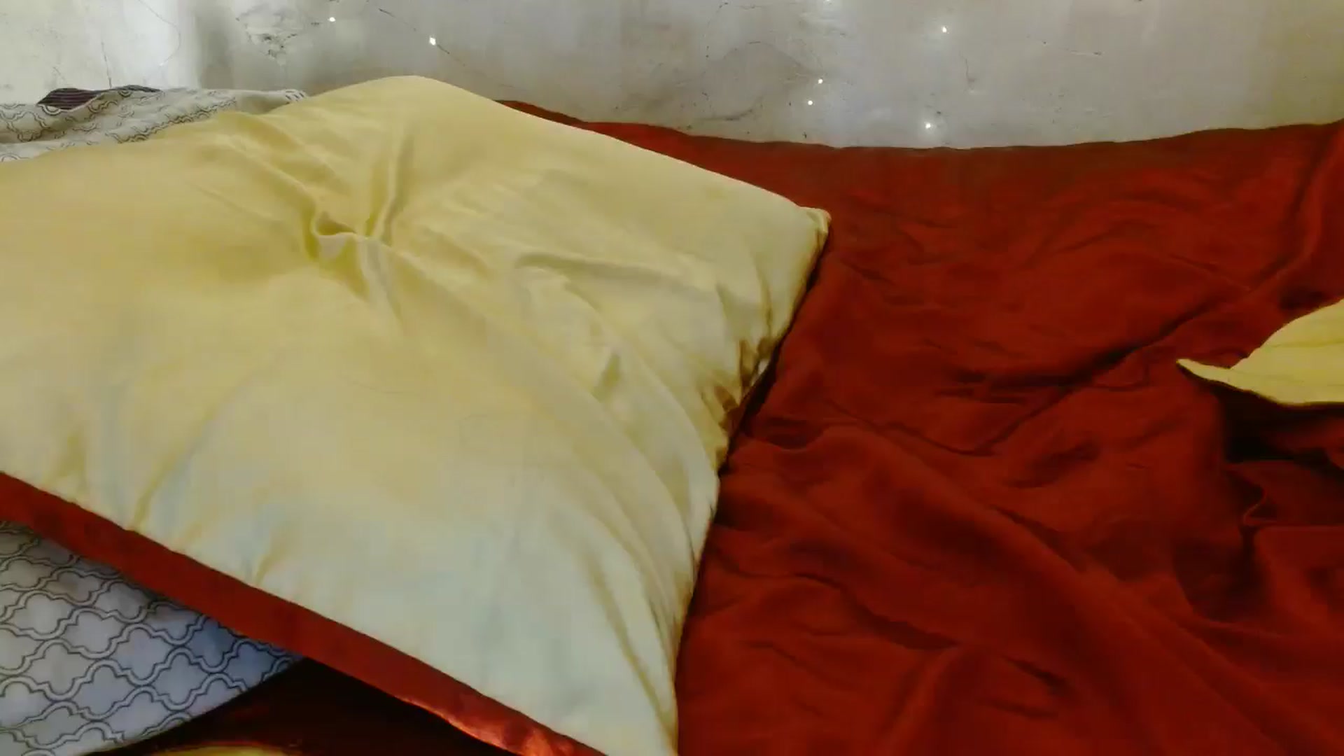 Gallery image thumbnail from Aaantonina's myfreecams stream on, 01/20/2026, 09:50 image 11 of 20