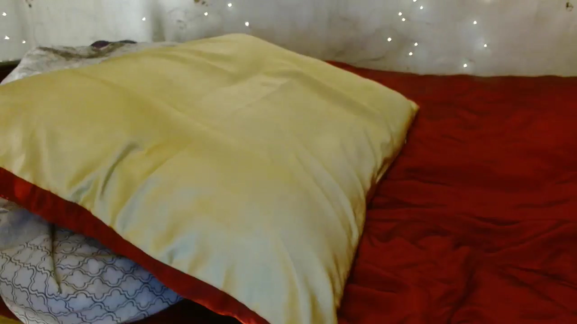 Gallery image thumbnail from Aaantonina's myfreecams stream on, 01/20/2026, 09:50 image 5 of 20