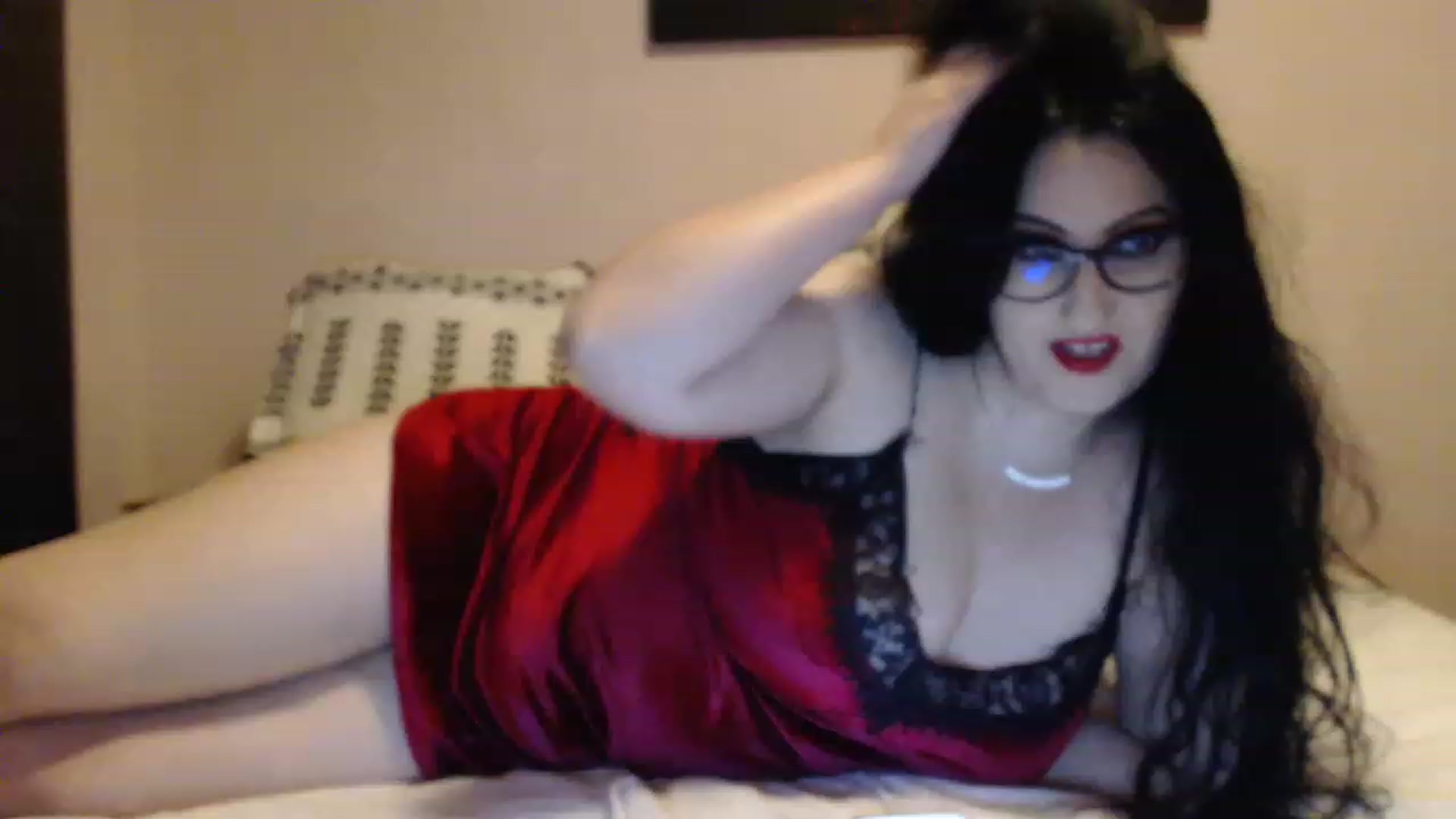 Gallery image thumbnail from Aahh_Emilia's myfreecams stream on, 12/03/2022, 18:02 image 11 of 20