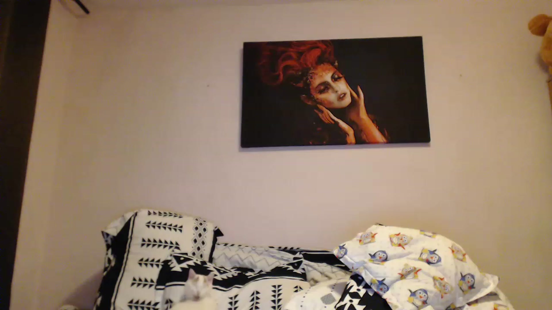 Gallery image thumbnail from Aahh_Emilia's myfreecams stream on, 12/04/2022, 17:42 image 5 of 20