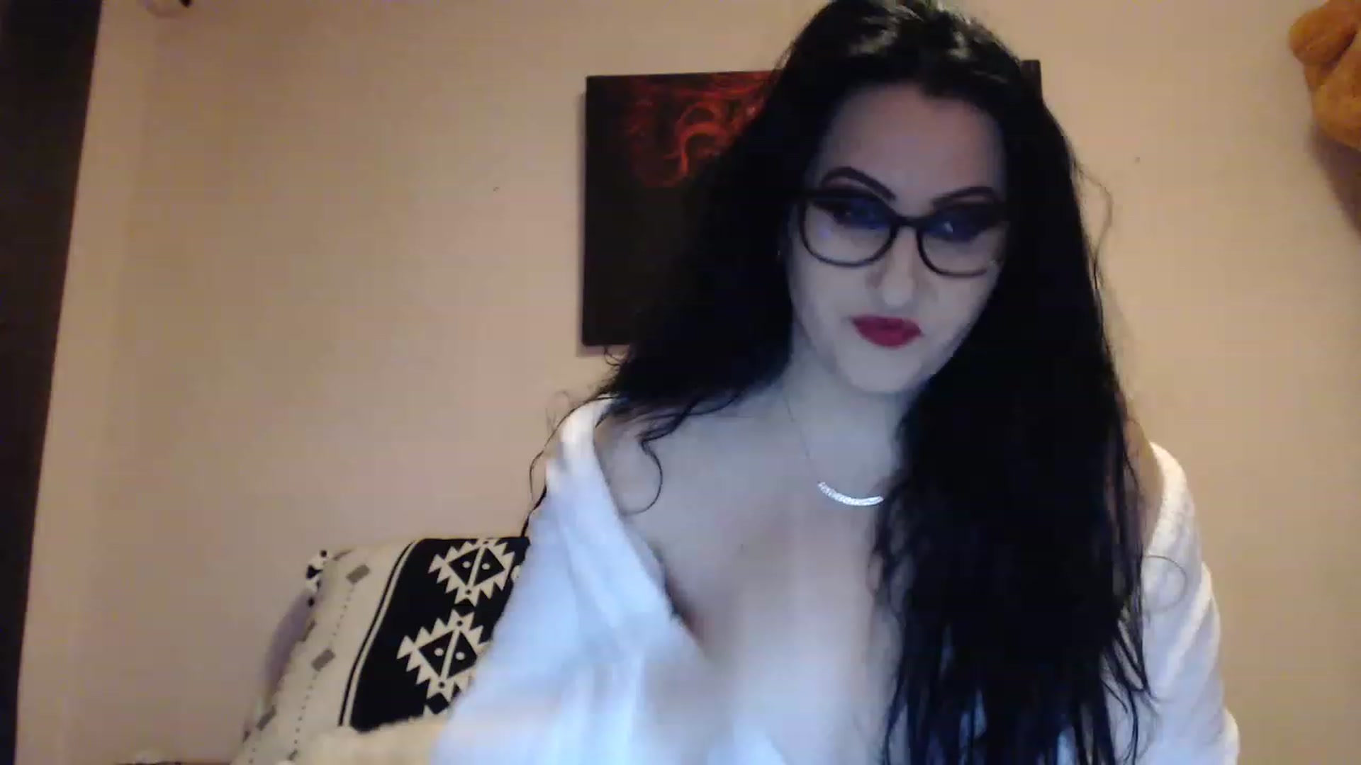 Gallery image thumbnail from Aahh_Emilia's myfreecams stream on, 12/05/2022, 15:43 image 3 of 20