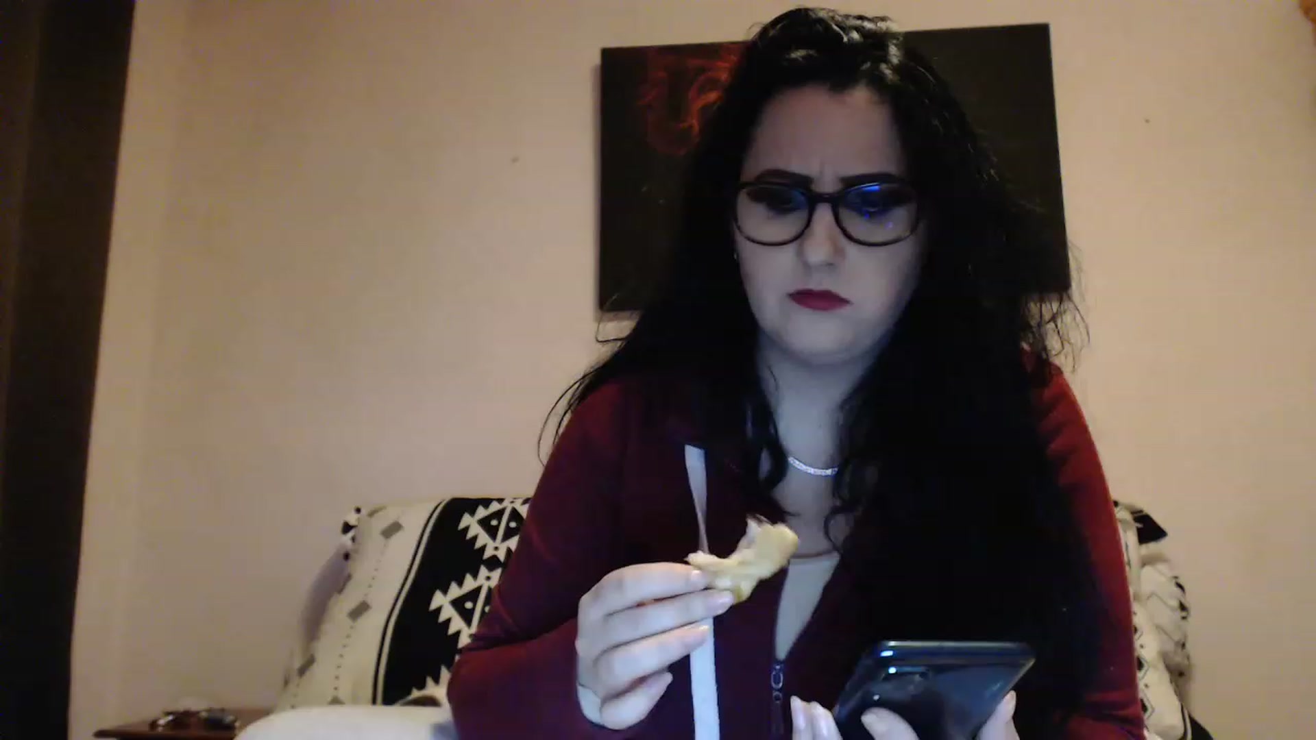Gallery image thumbnail from Aahh_Emilia's myfreecams stream on, 12/05/2022, 17:53 image 8 of 20