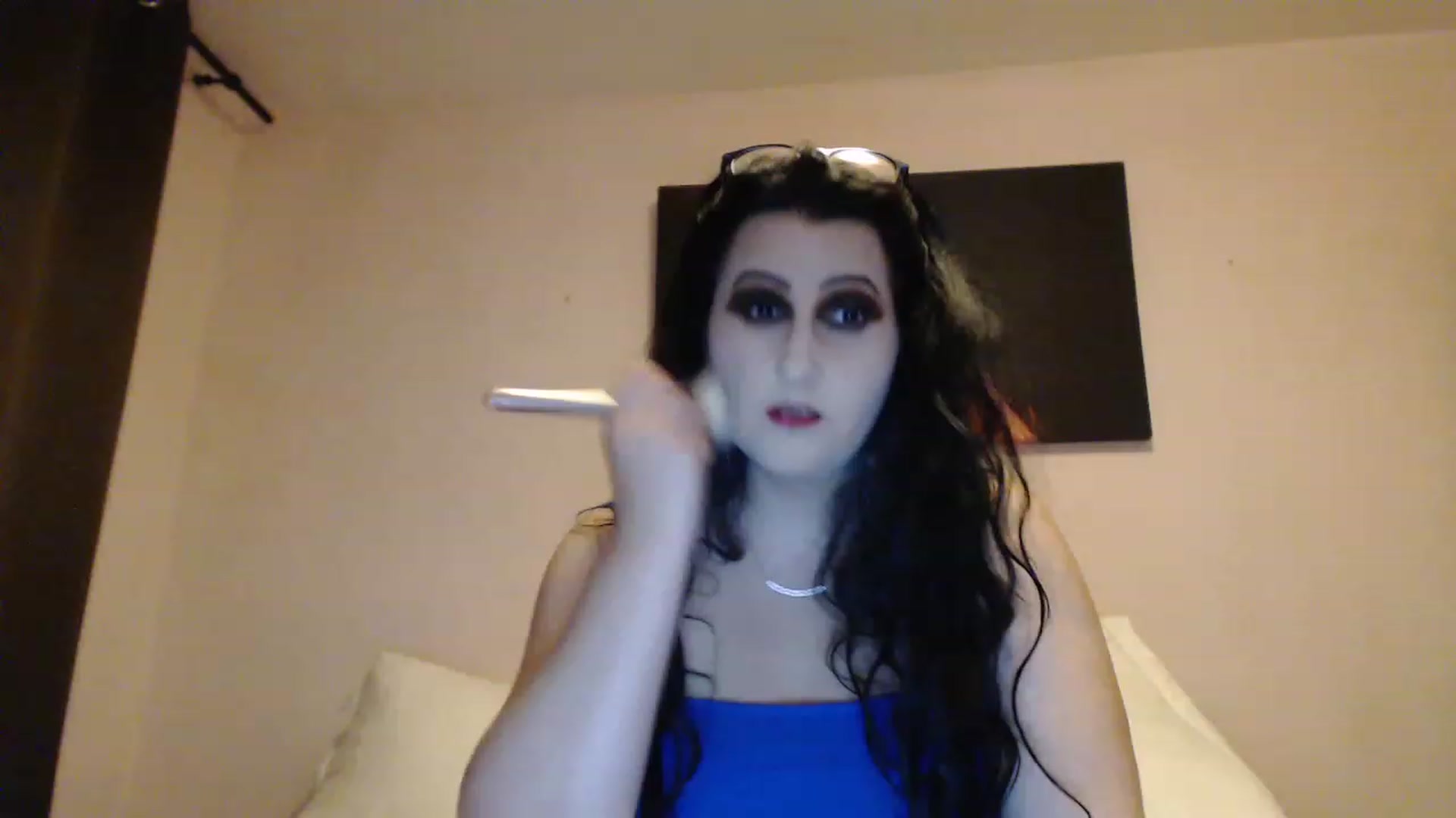 Gallery image thumbnail from Aahh_Emilia's myfreecams stream on, 12/10/2022, 16:49 image 9 of 20