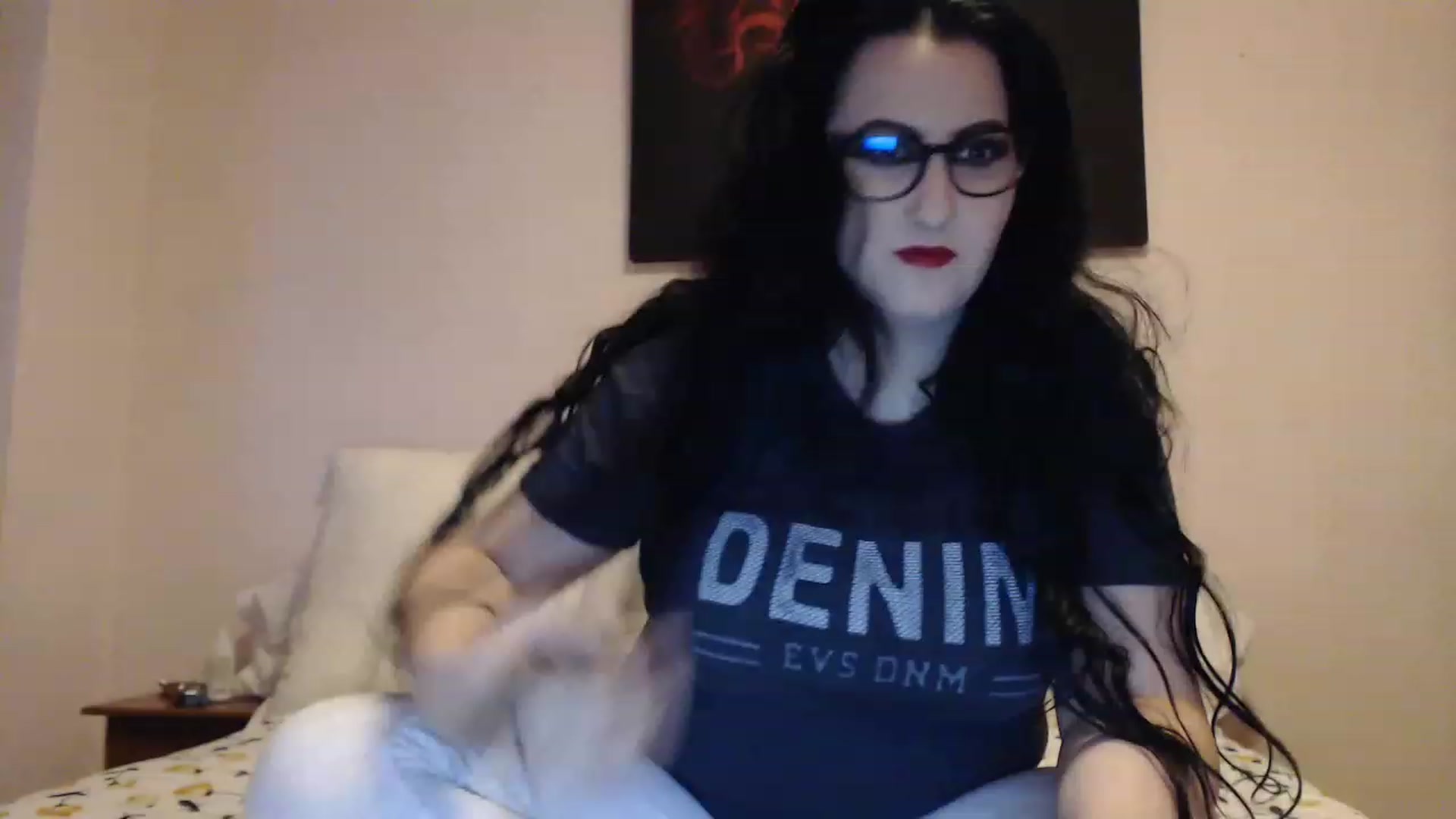 Gallery image thumbnail from Aahh_Emilia's myfreecams stream on, 12/12/2022, 14:29 image 14 of 20