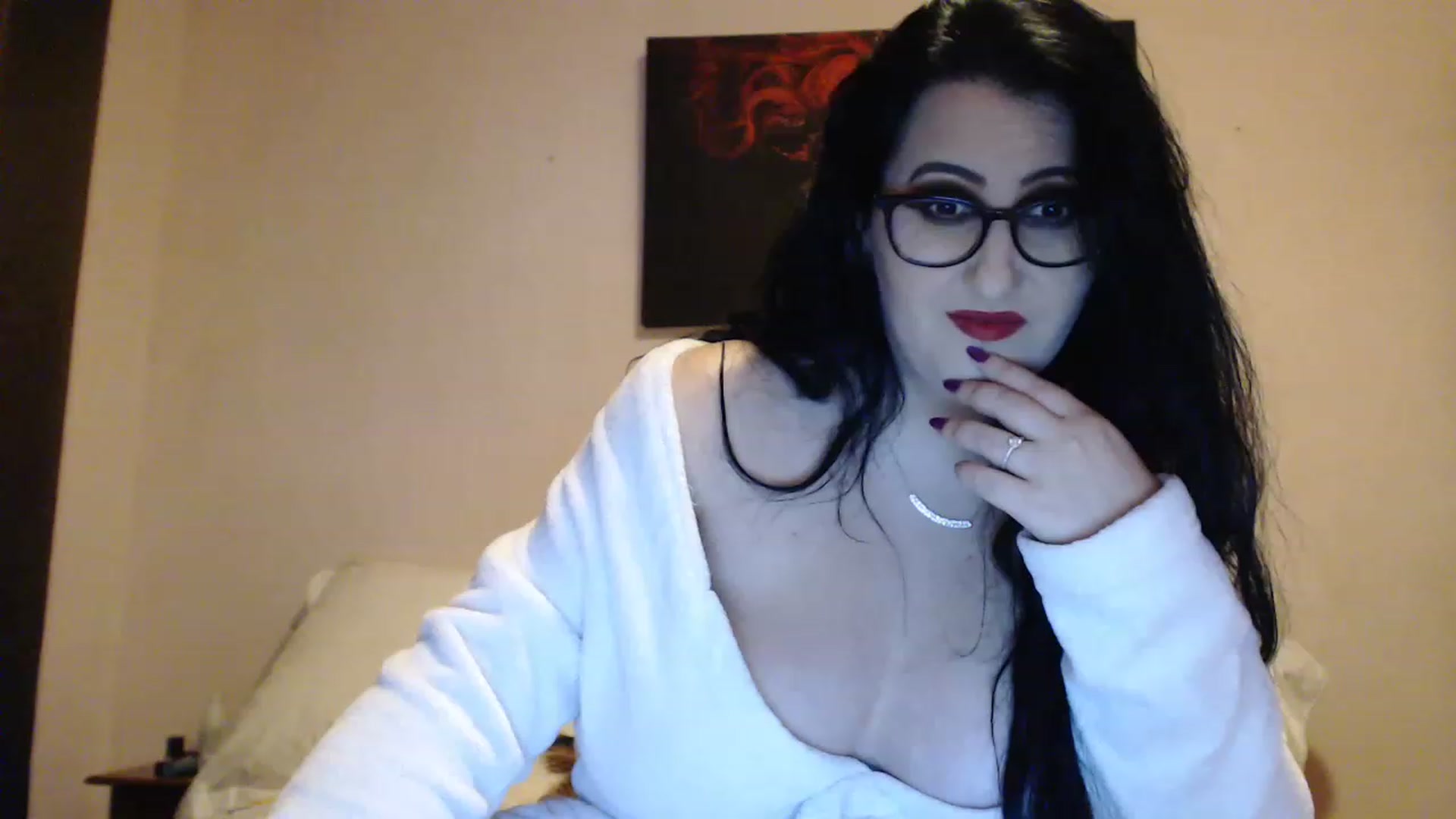 Gallery image thumbnail from Aahh_Emilia's myfreecams stream on, 12/15/2022, 15:21 image 13 of 20