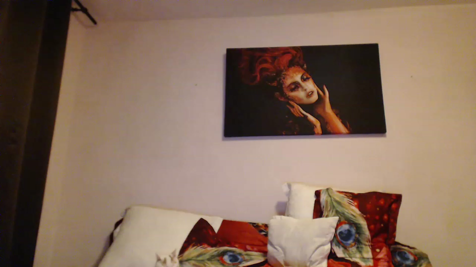 Gallery image thumbnail from Aahh_Emilia's myfreecams stream on, 12/19/2022, 17:28 image 15 of 20